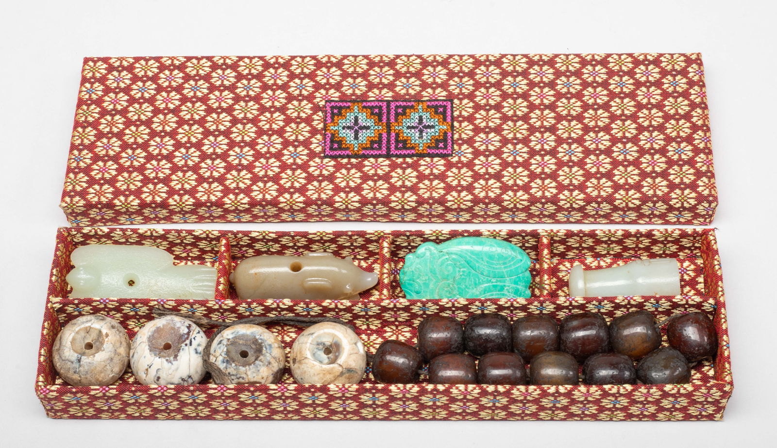 Set Chinese Jade, Agate, Stone Collections (1 of 16)