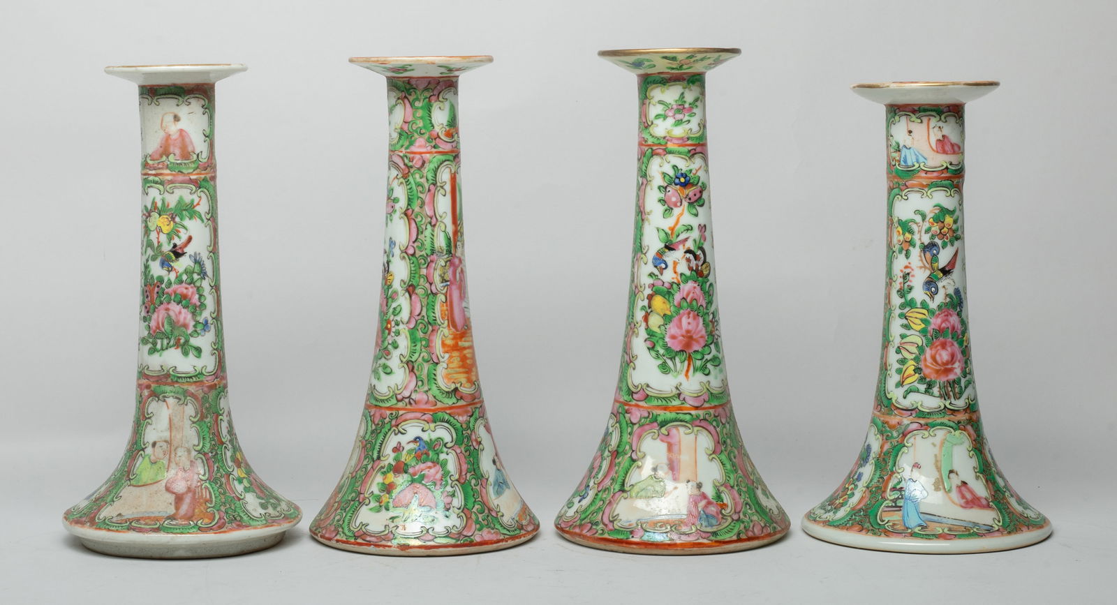 Set Chinese Famille Rose Porcelain Candlesticks (1 of 16)