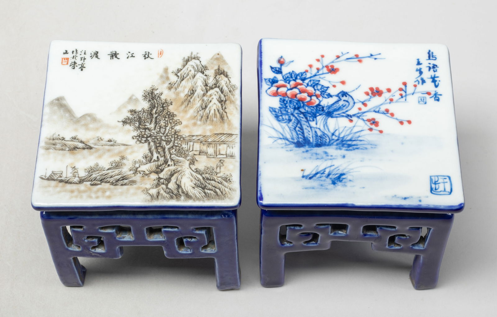 Two Chinese Export Porcelain Stands (1 of 8)