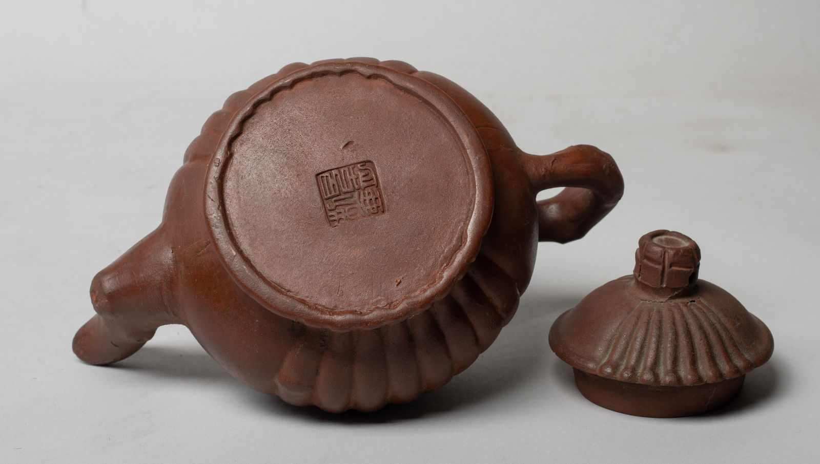 Chinese Yixing Zisha Tea Pot - 5