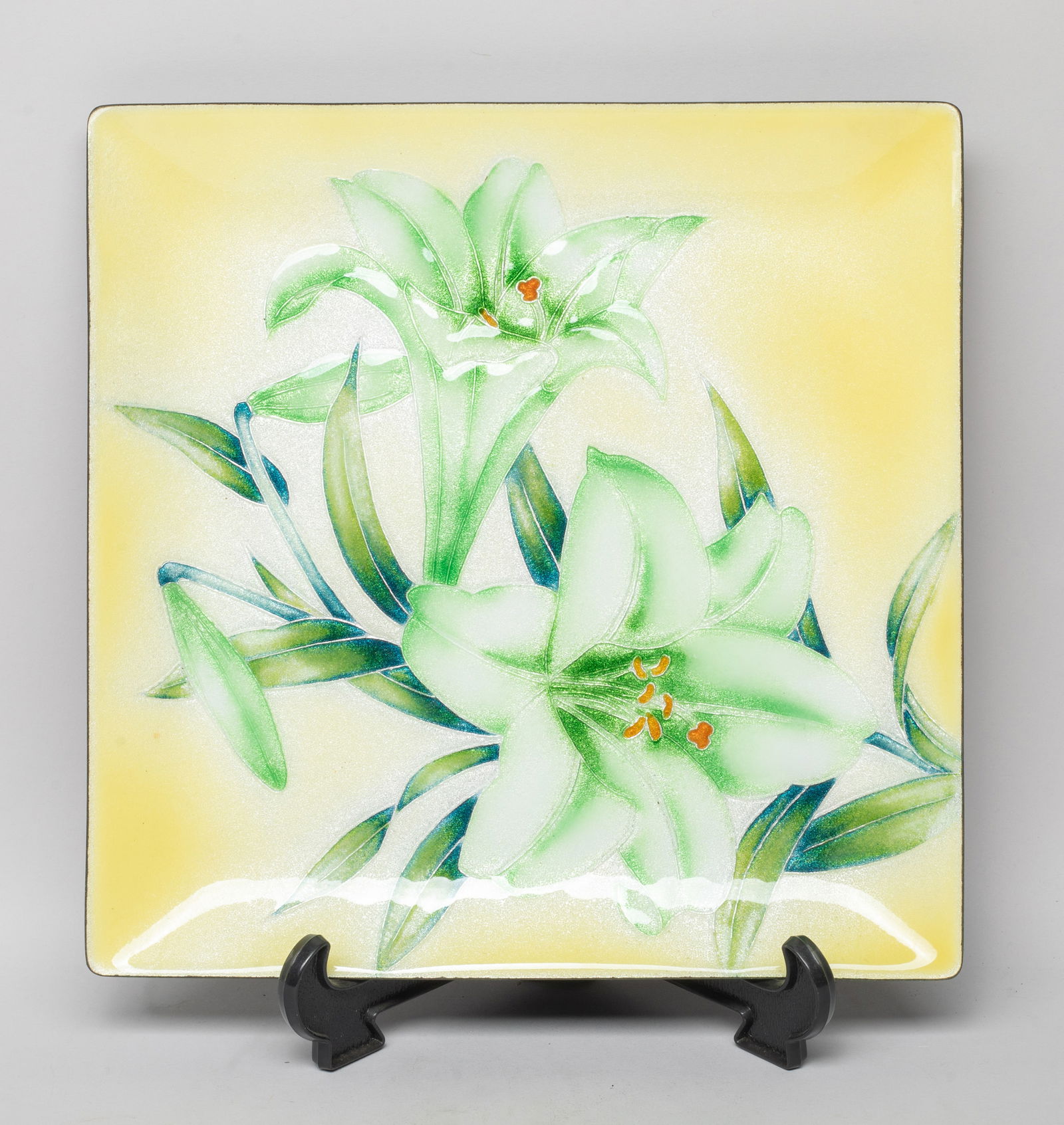 Vintage Large Japanese Cloisonne Plate: Vintage large Japanese cloisonne plate of square shape, decorated with lilies, with stand. Approx. 9.3*9.3 inch (w/o stand).