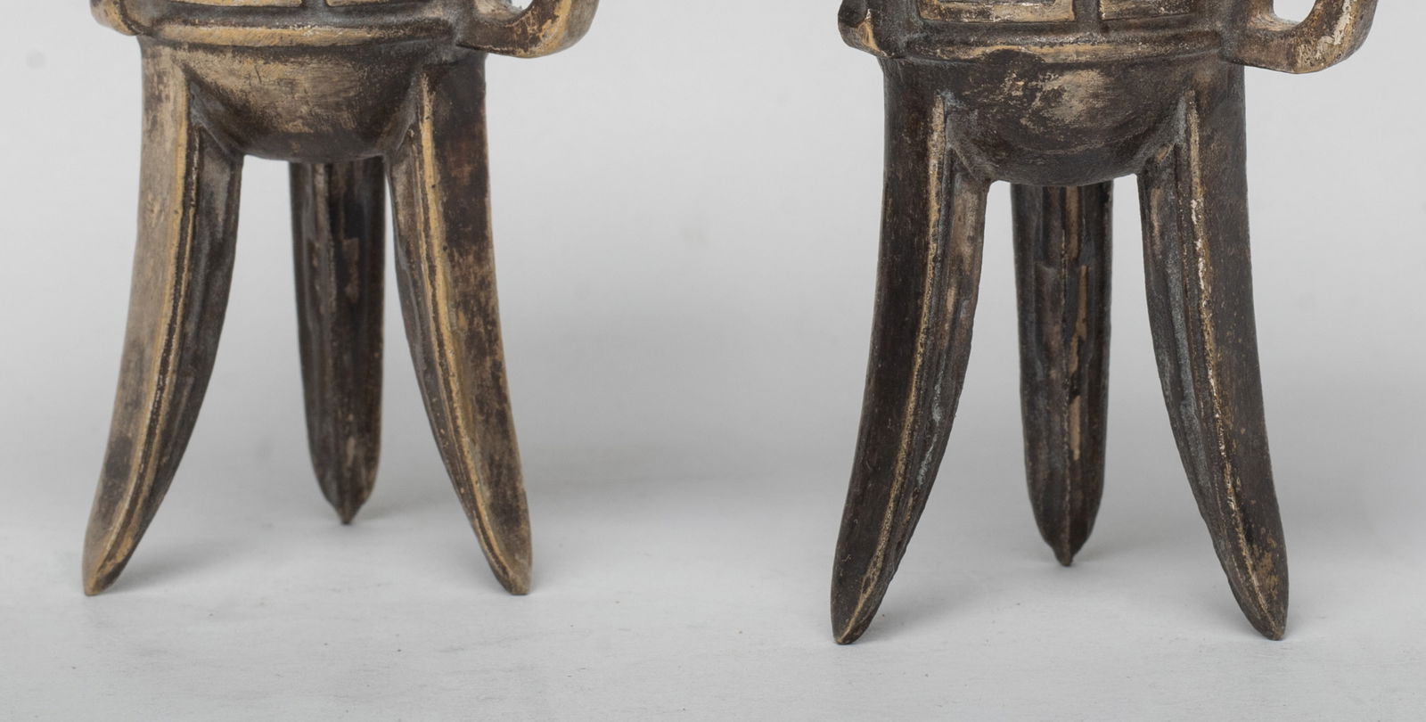 Two Chinese Bronze Libation Cups - 10