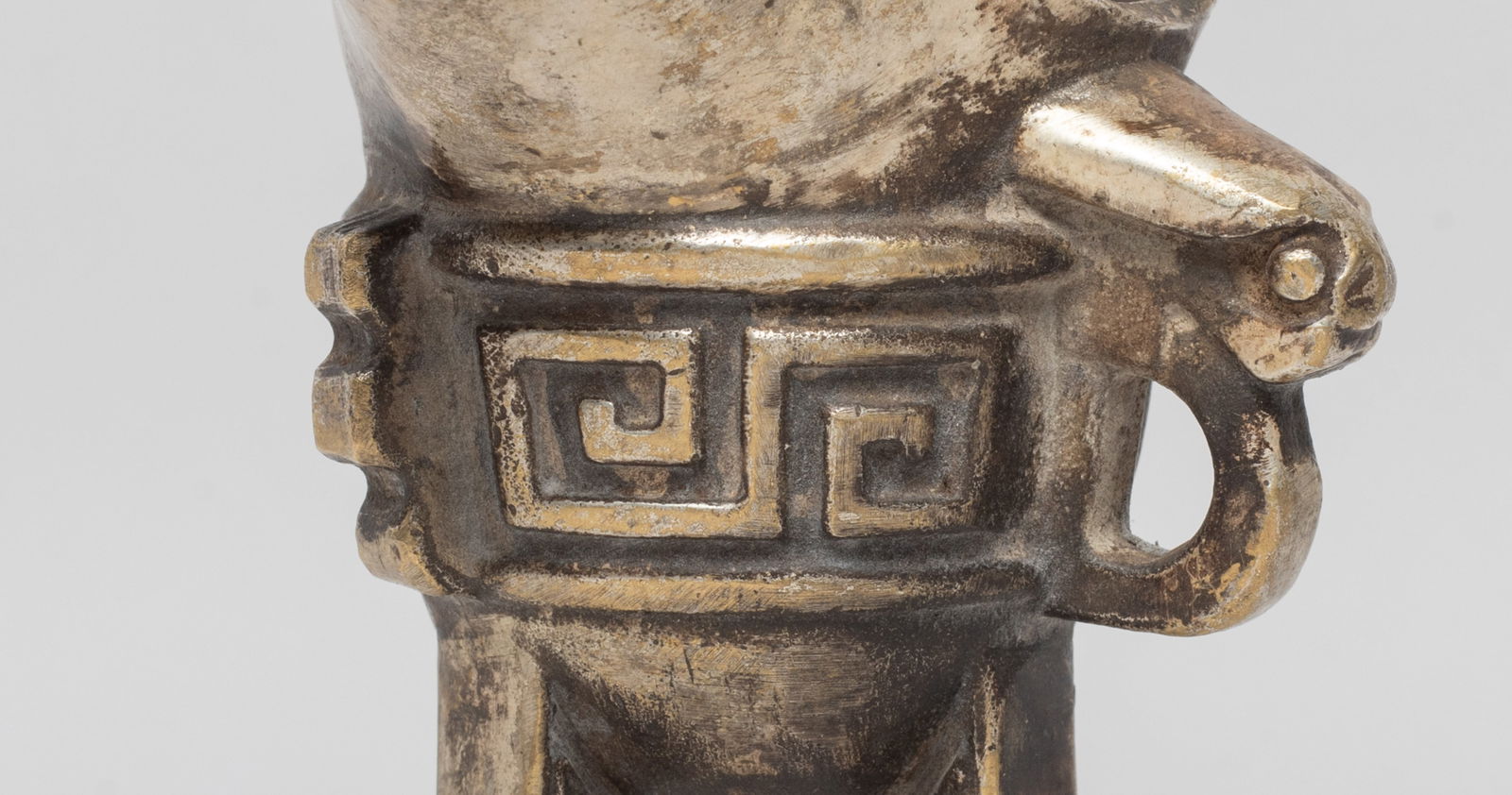 Two Chinese Bronze Libation Cups - 9