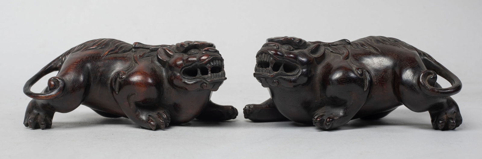 Two Chinese Zitan Wood Table Sculptures (1 of 16)