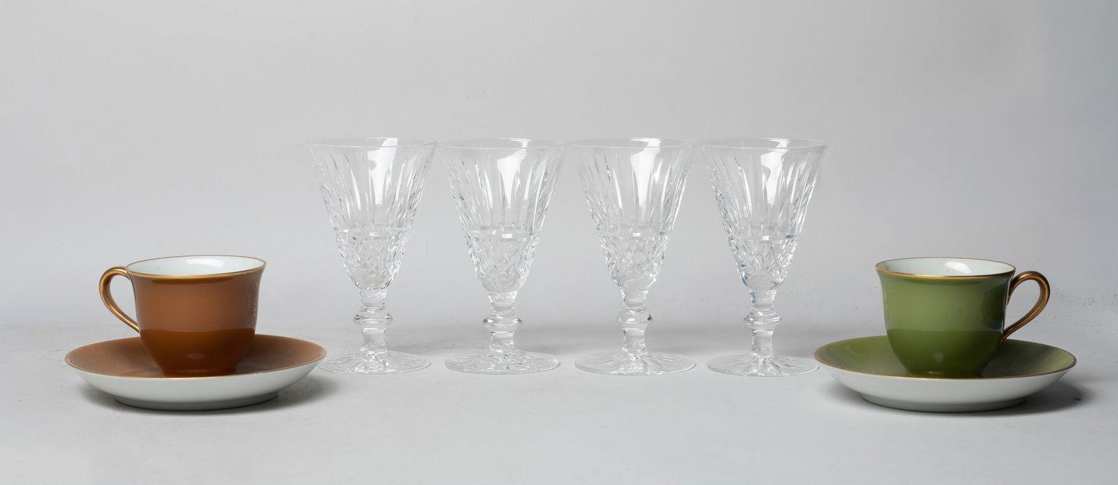 Vintage Waterford Crystal & Porcelain Cups: Including a set of 4-piece vintage Waterford crystal glass wine glass, and 2 sets of Philippines Legacy Noritake porcelain tea cup and saucer. Approx. 4.4*2.6 inch (glass size).