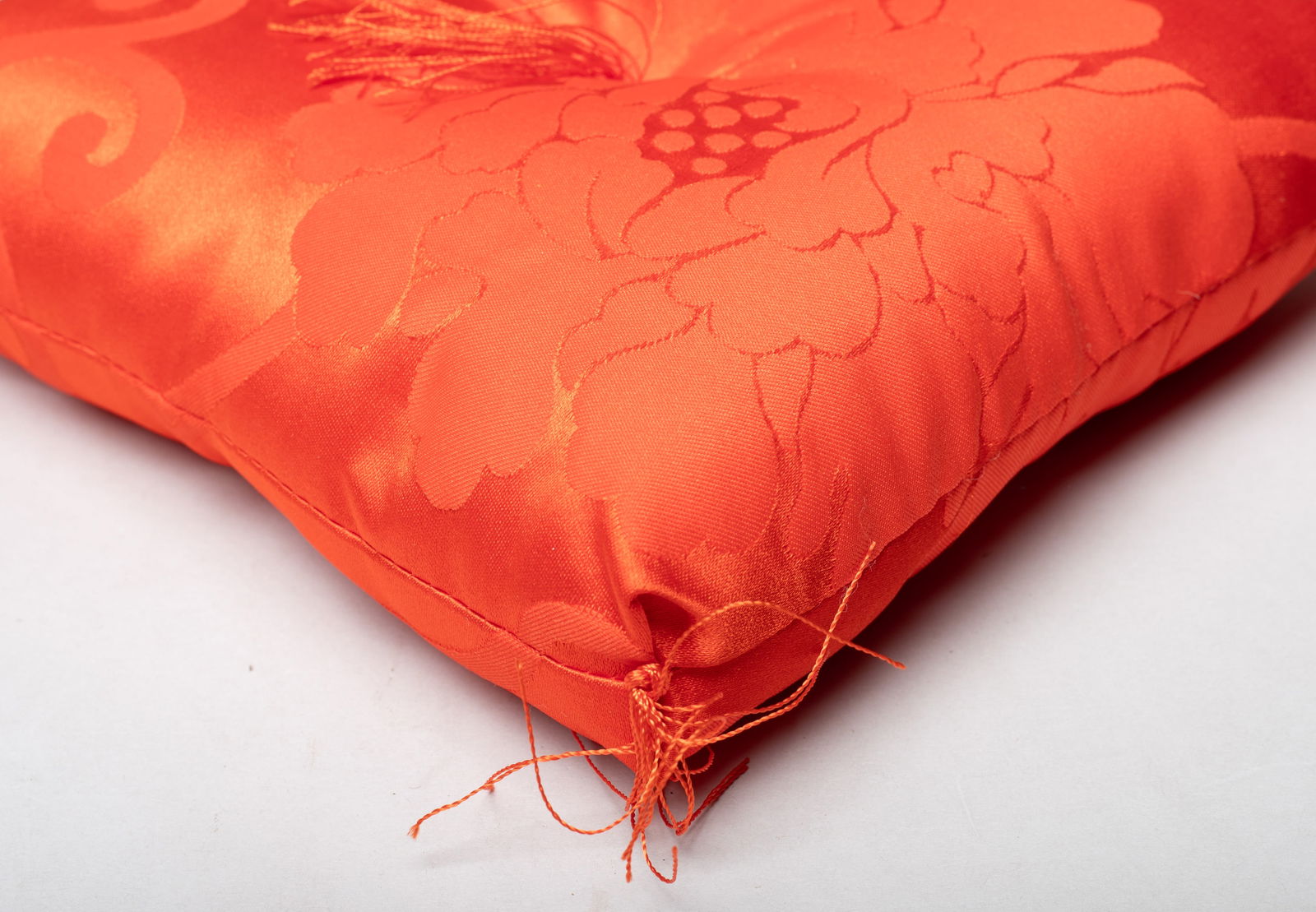 Set Vintage Asian Silk Pillows - 10