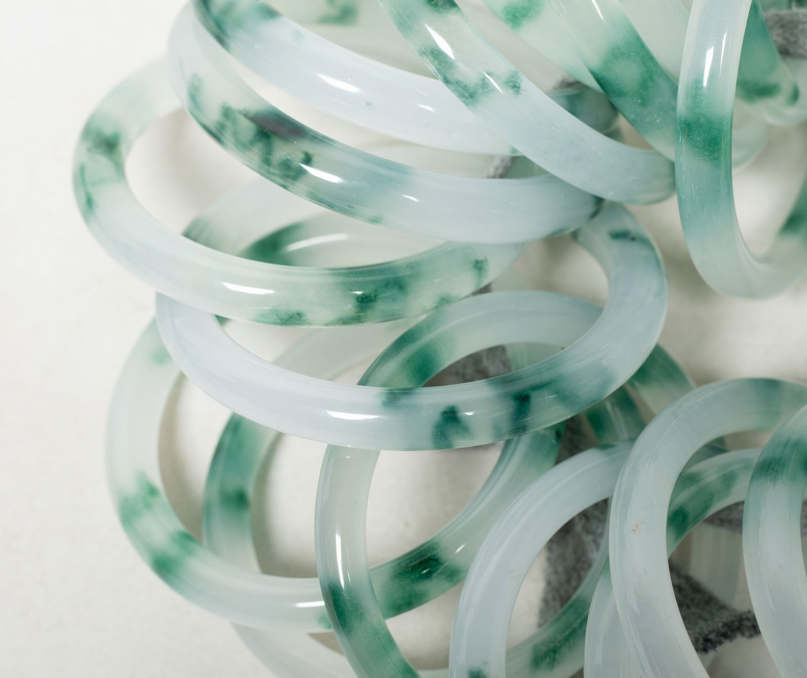 Set Chinese Export Bangles, Beads - 16