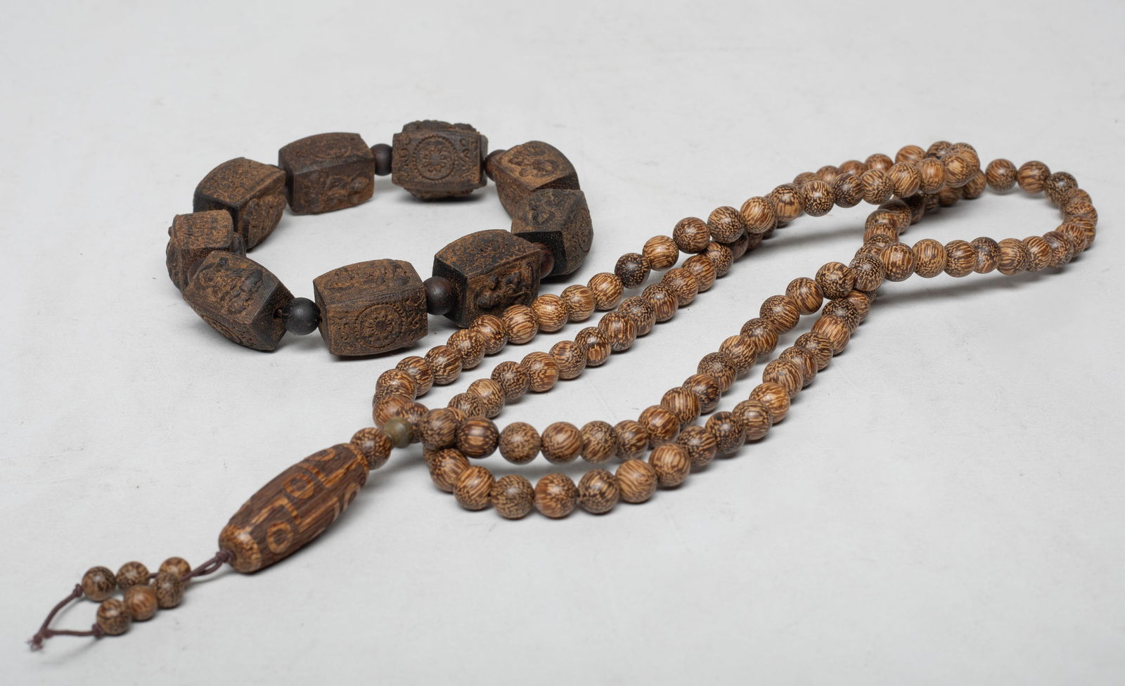 Estate Chinese Export Agarwood Prayer Beads (1 of 10)
