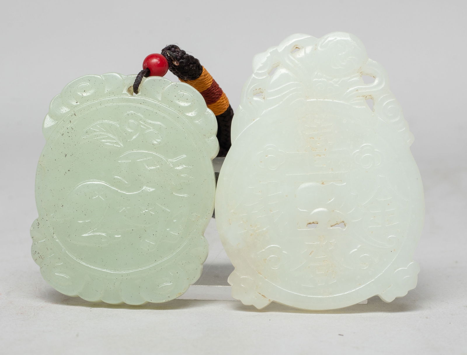 Two Chinese Jade Carved Pendants (1 of 11)