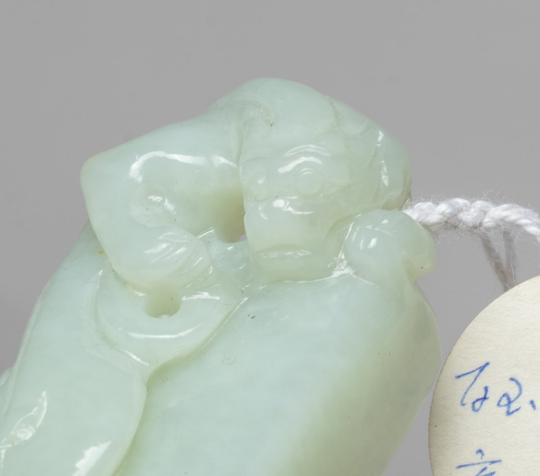 Two Chinese Export Jade Pendants - 4