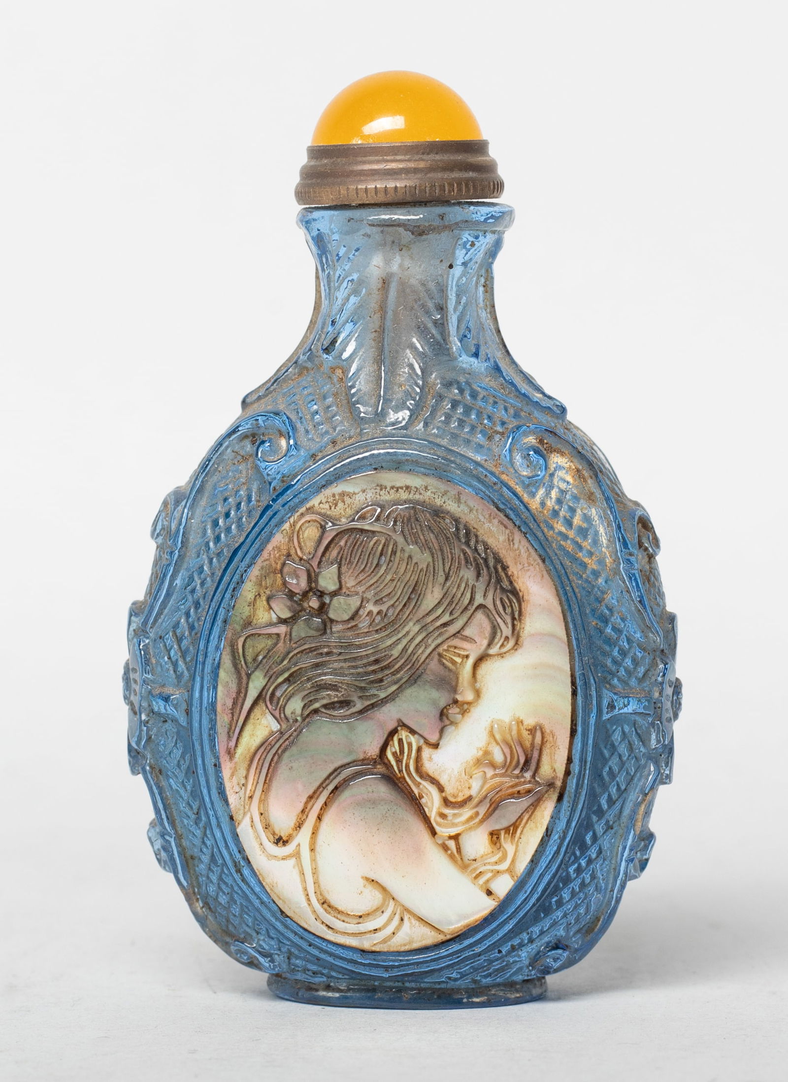 Estate Chinese Peiking Glass, MOP Snuff Bottle (1 of 9)