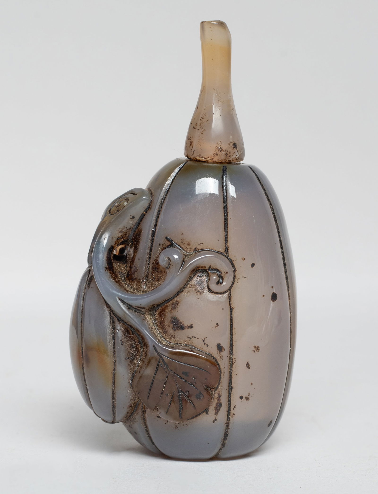 Chinese Shadow Agate Gourd Snuff Bottle (1 of 9)
