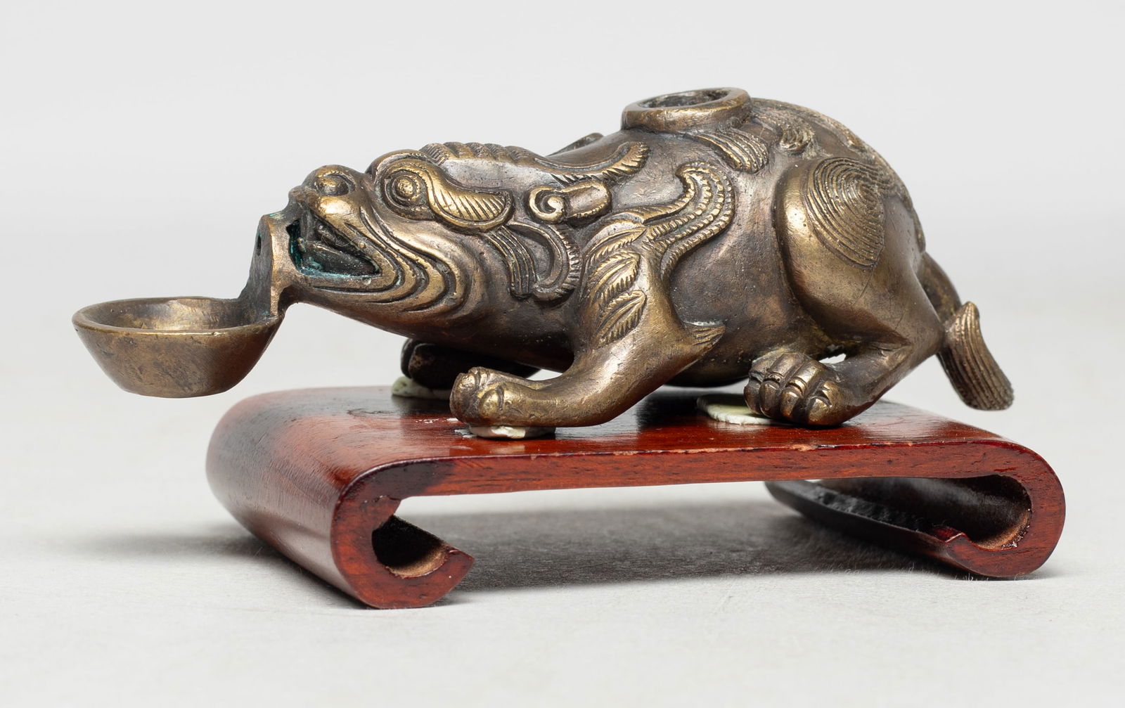 Estate Chinese Bronze Water Pot (1 of 9)