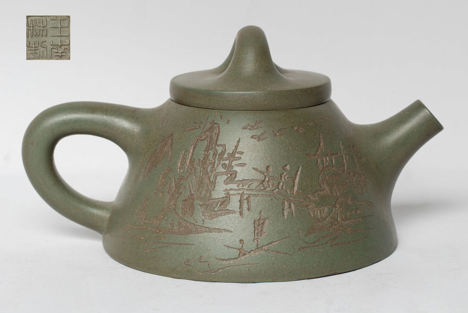 Vintage Chinese Export Zisha Clay Tea Pot (1 of 13)