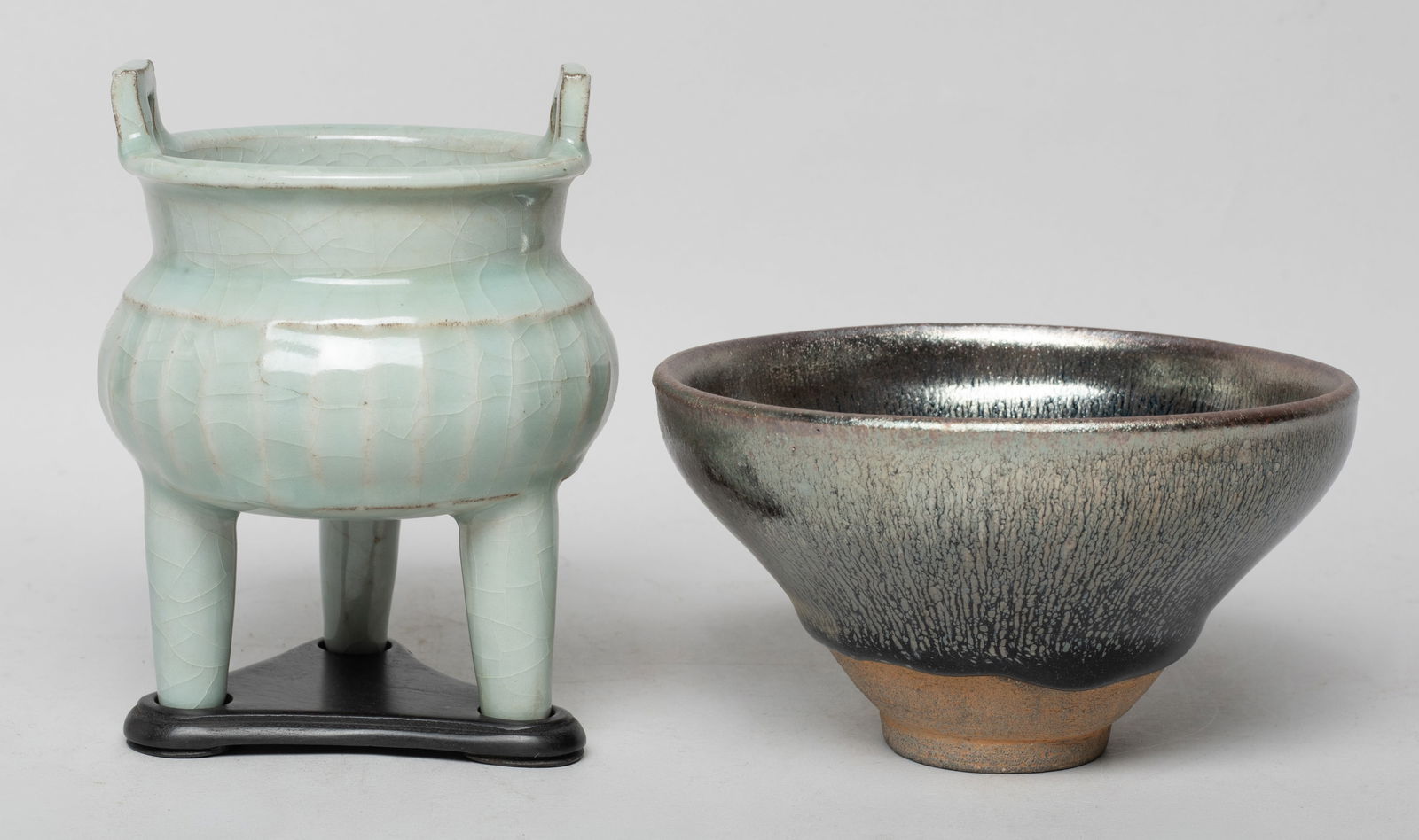 Estate Chinese Porcelain Tea Bowl, Censer (1 of 11)
