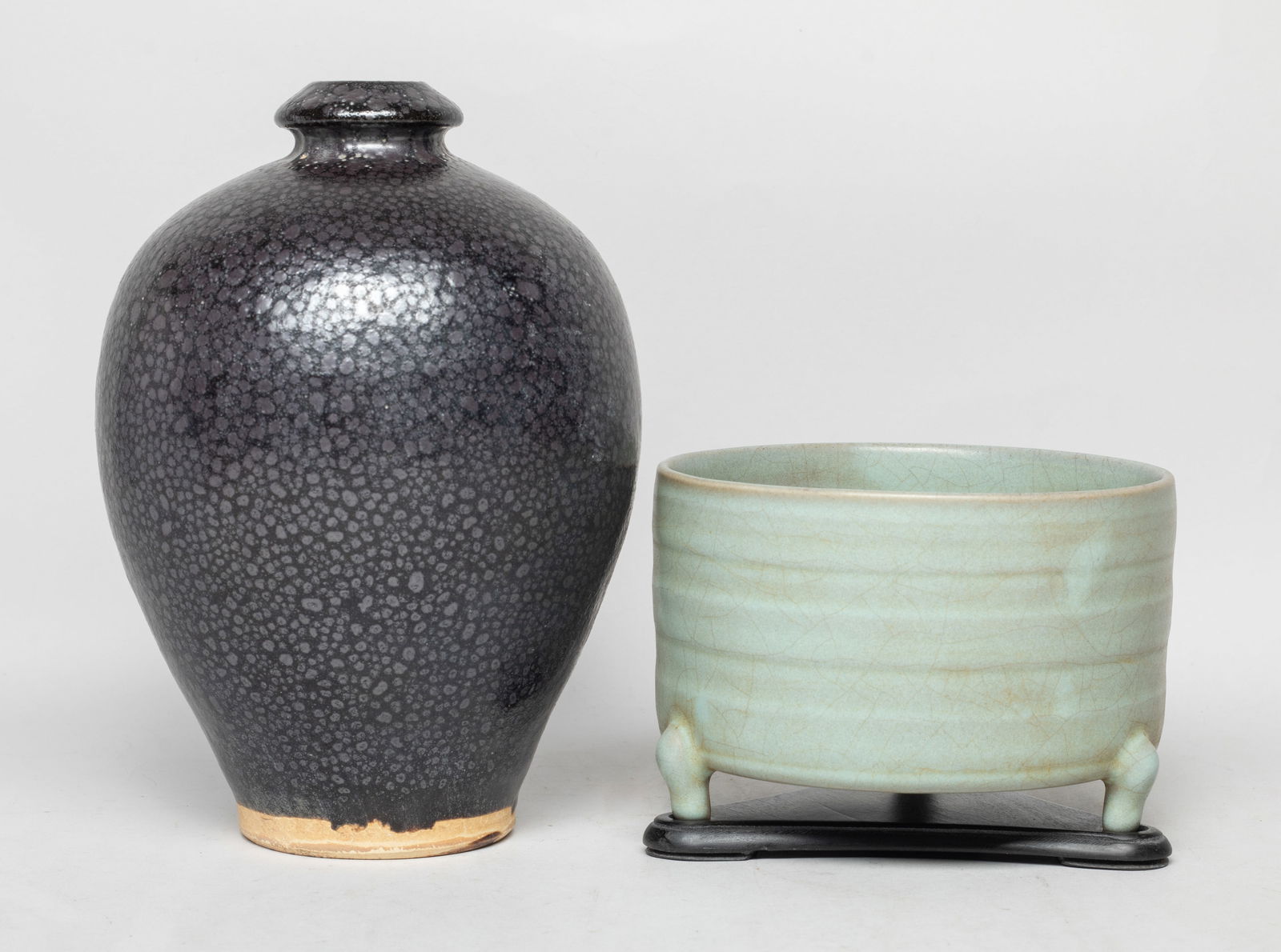 Estate Chinese Export Porcelain Vase, Censer (1 of 10)