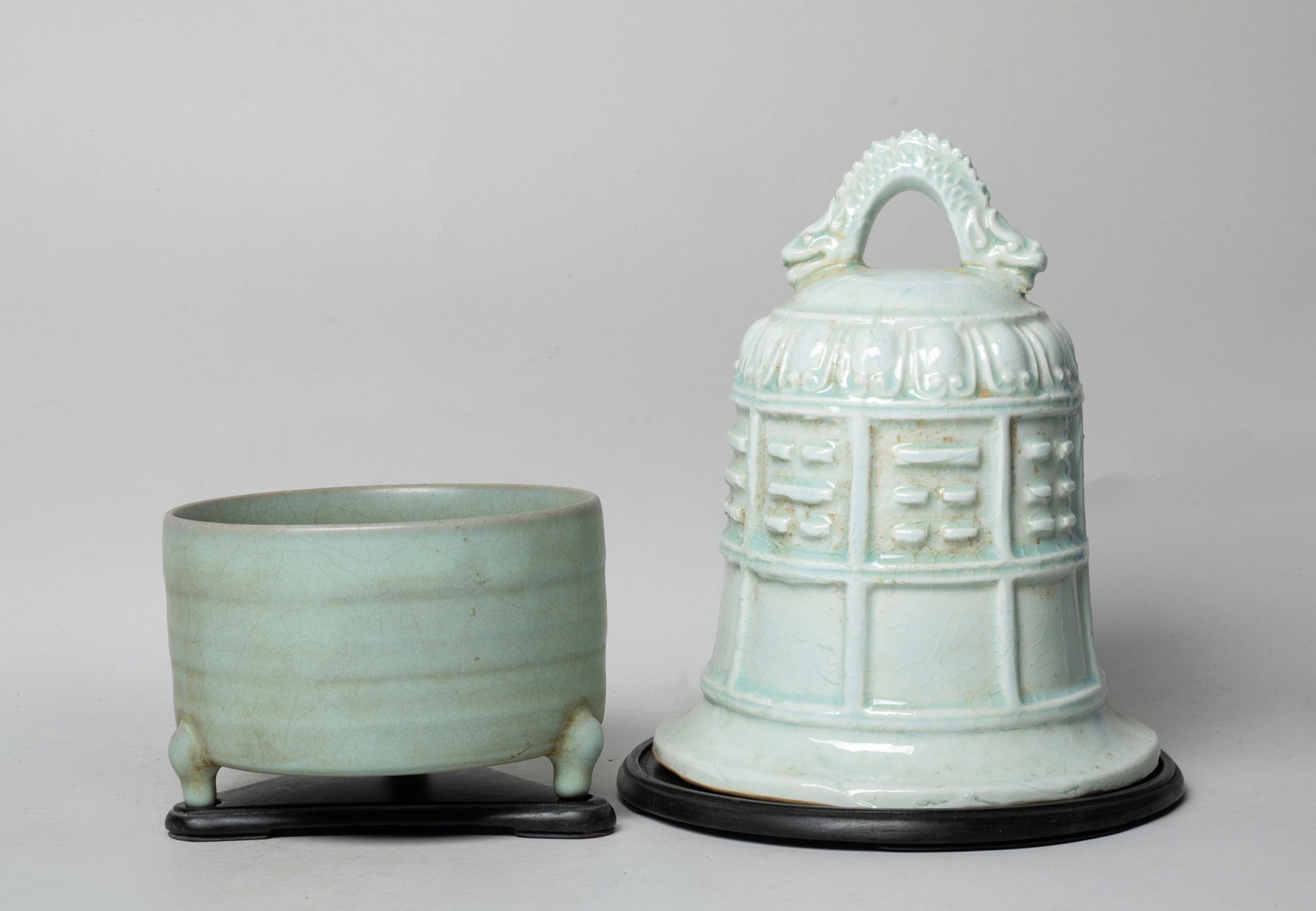 Estate Chinese Export Porcelain Censer, Bell (1 of 11)