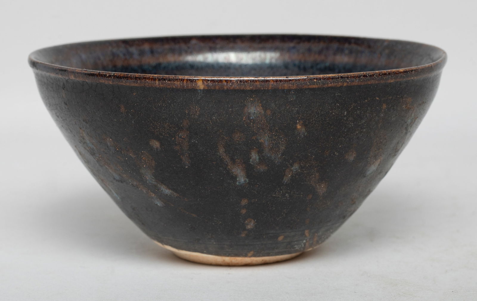 Chinese Jichou Ware Porcelain Tea Bowl (1 of 12)