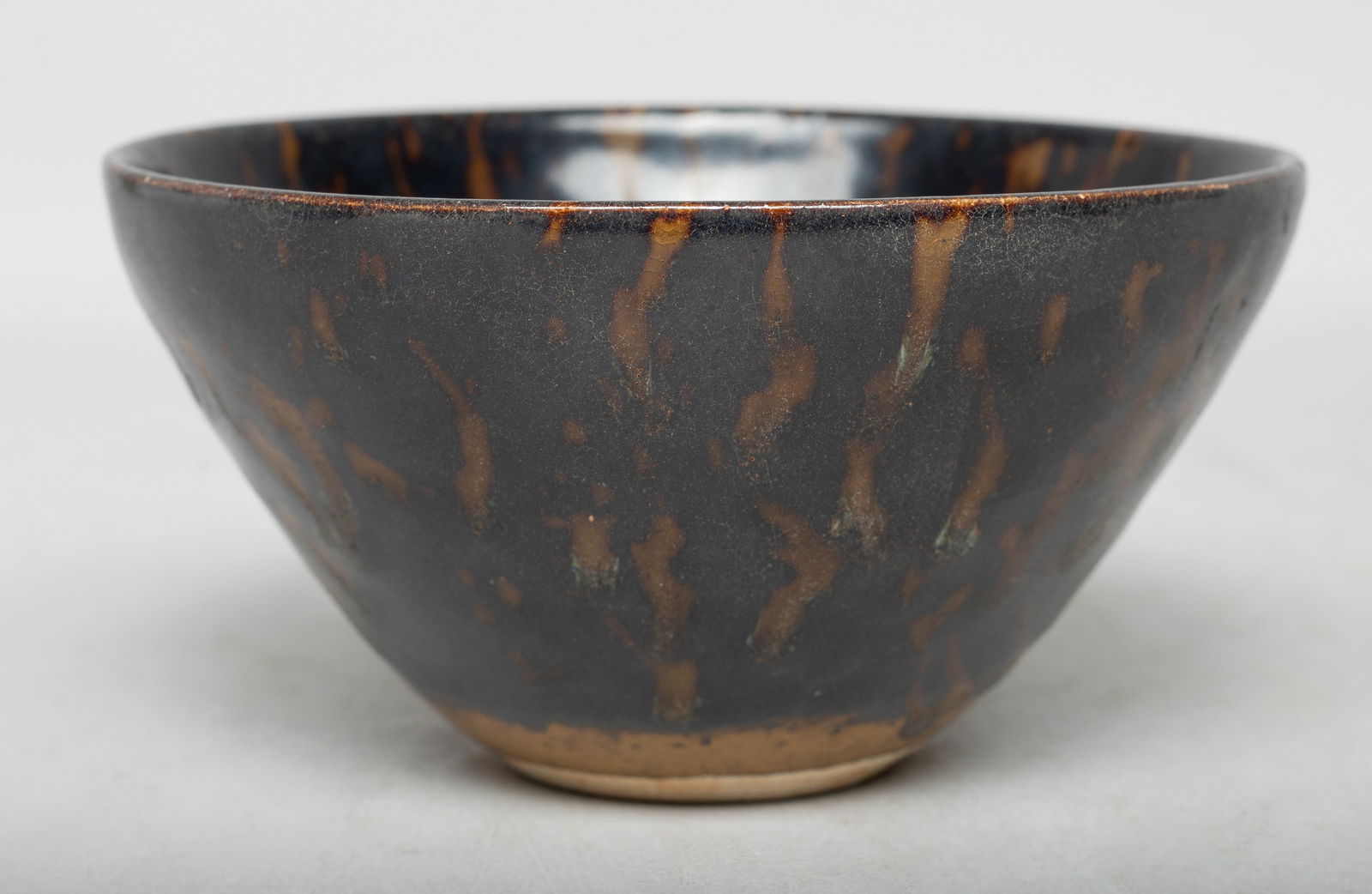 Chinese Jichou Ware Porcelain Tea Bowl (1 of 9)