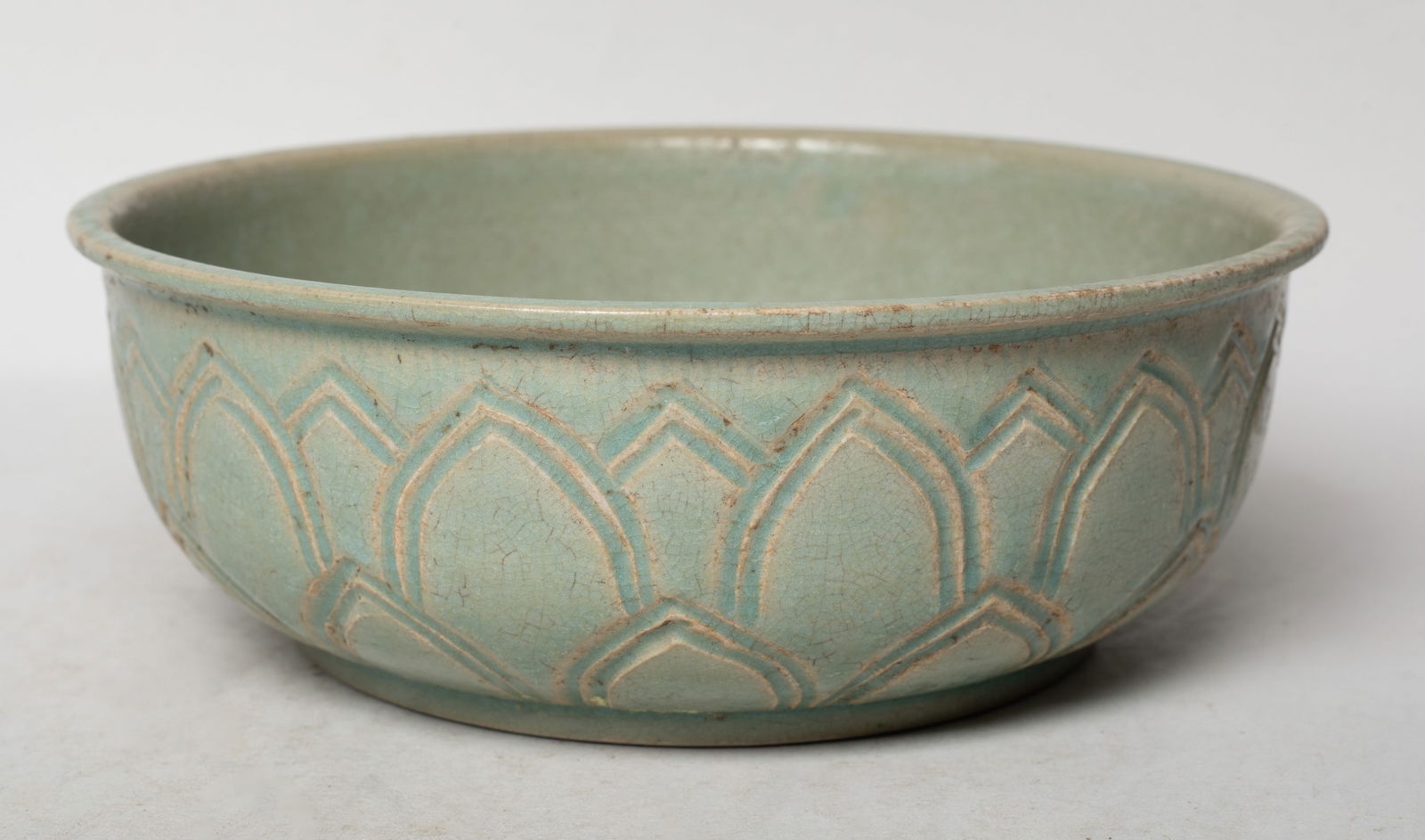 Estate Chinese Shipwreck Porcelain Deep Bowl (1 of 9)