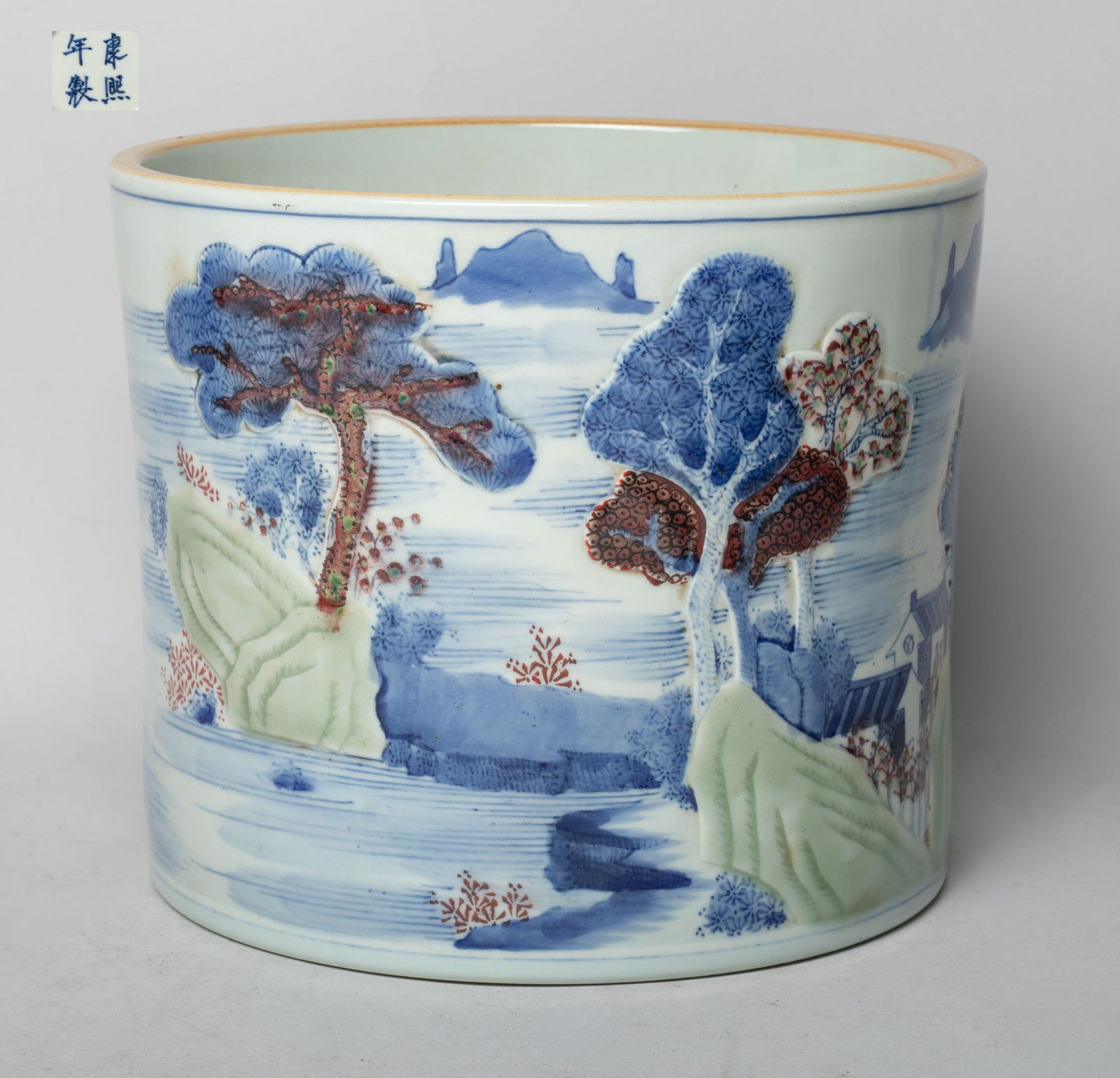 Estate Chinese Export Porcelain Brush Pot (1 of 10)