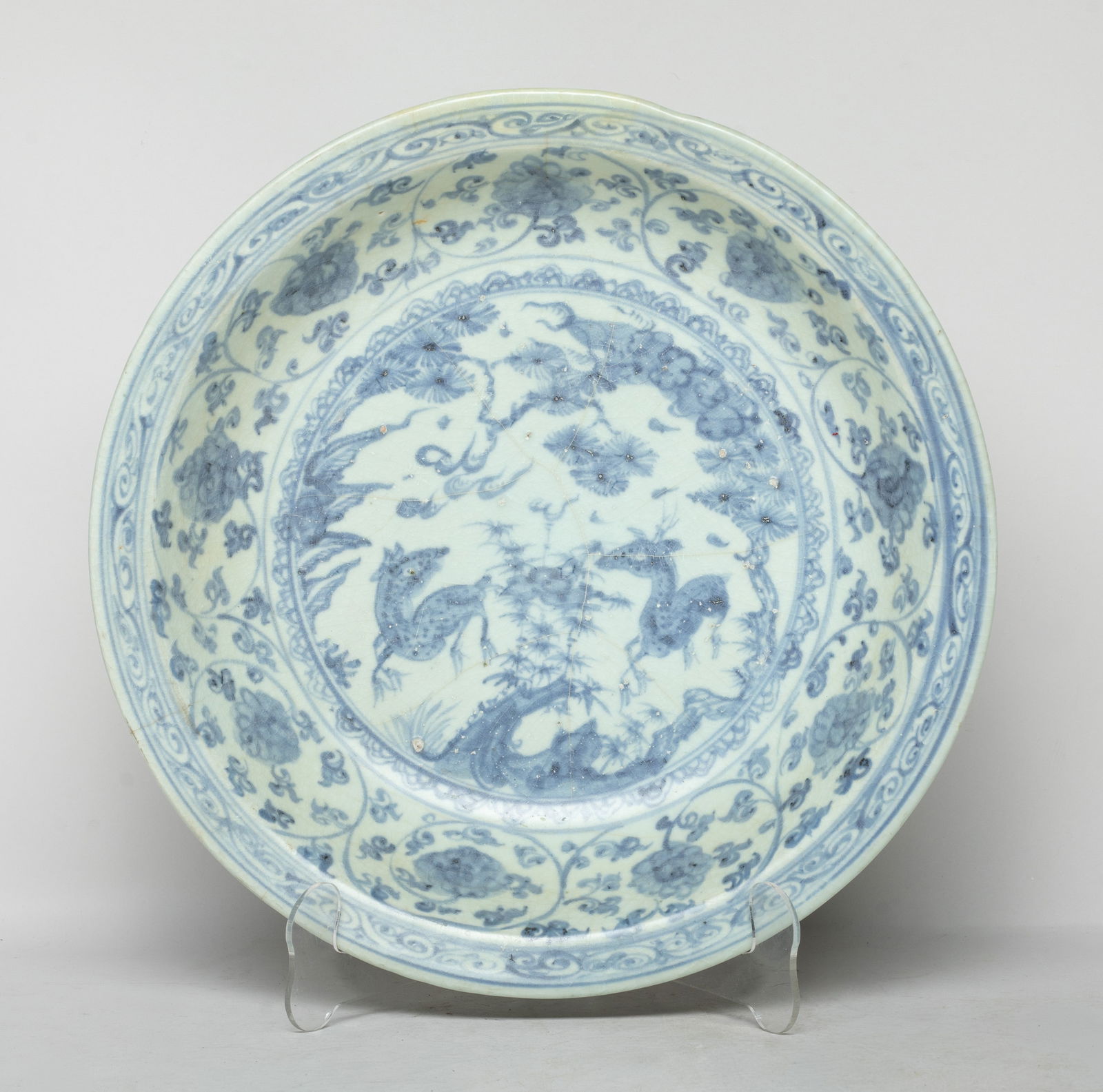 Large Chinese Shipwreck Type Porcelain Charger (1 of 13)