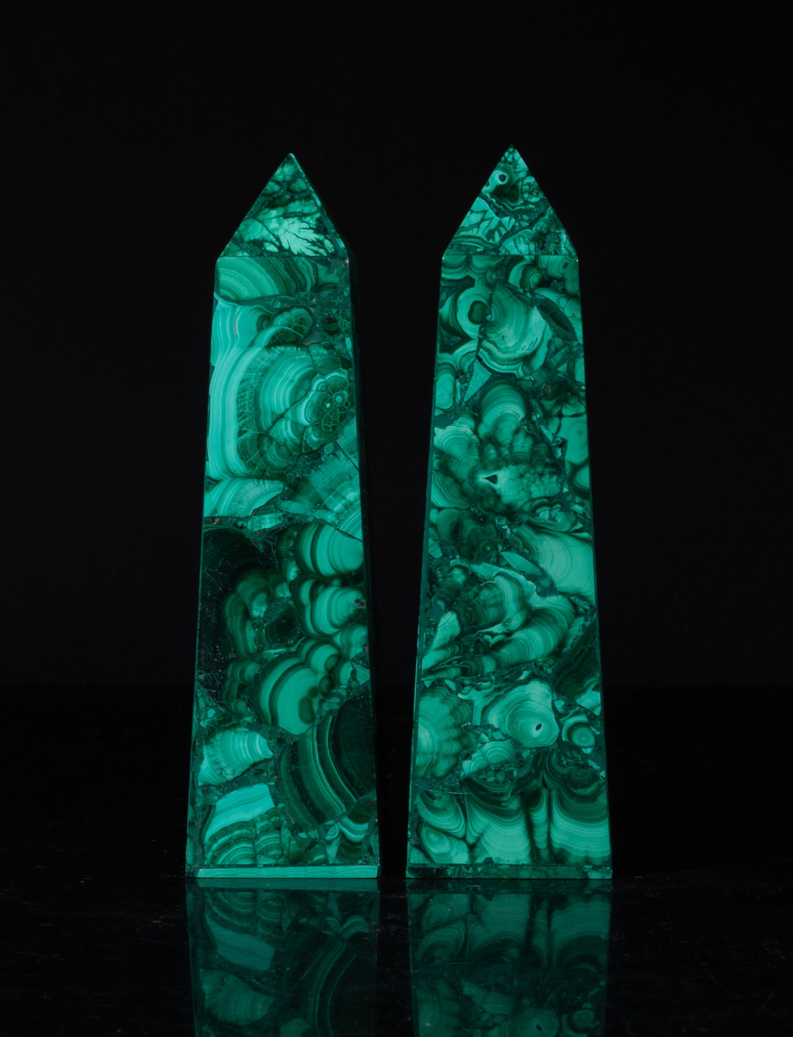 Two Vintage Malachite Obelisk Sculptures: Two vintage malachite carved obelisk sculptures. Approx. 4.3*1.2*1.2 inch (each).