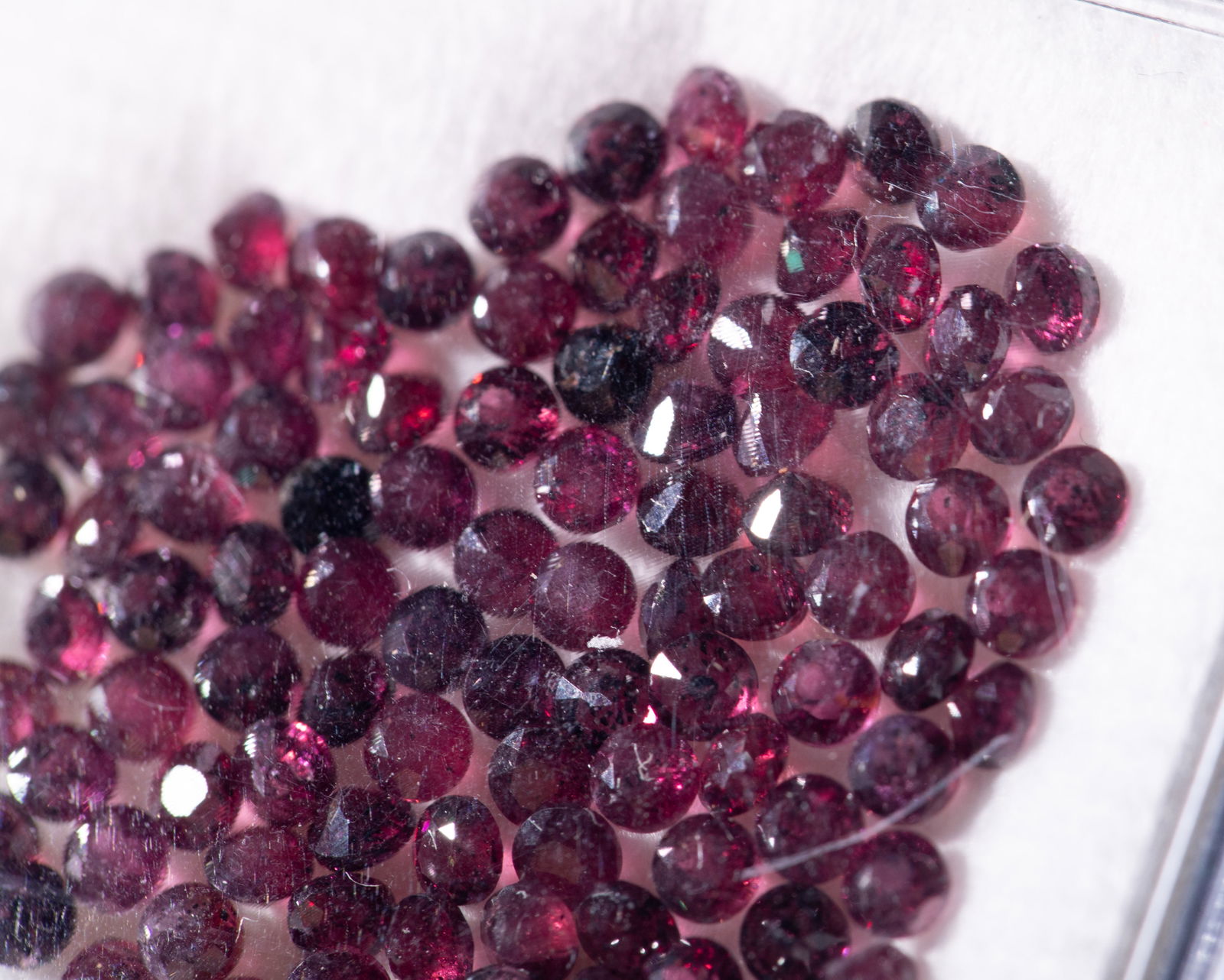 Two Cases Estate Cut Gemstone - 7