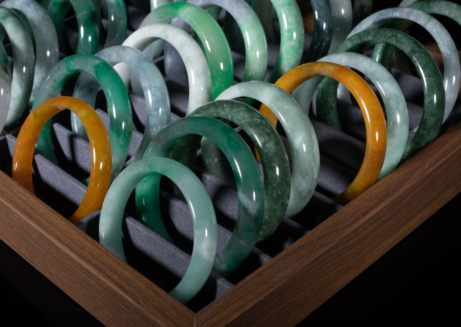 Large Set Chinese Export Jade Bangles - 13