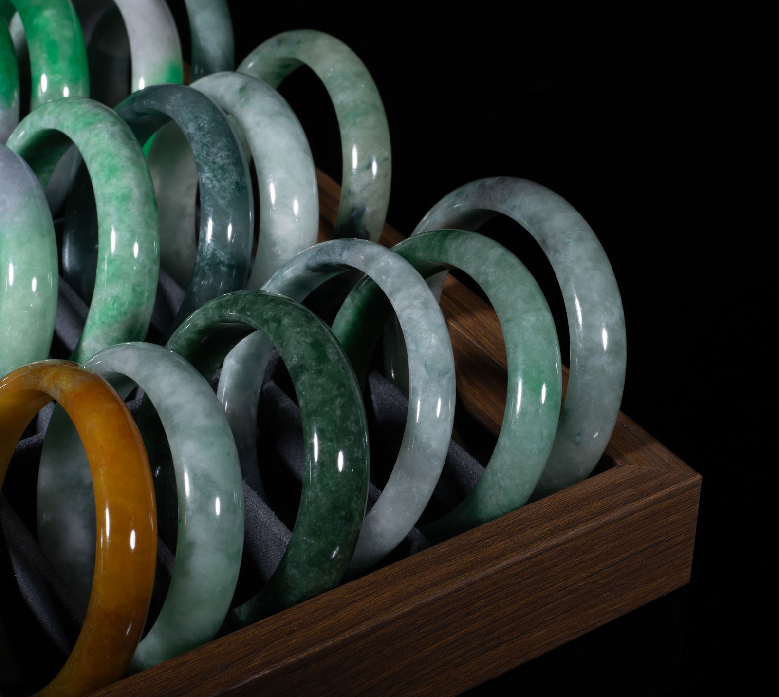 Large Set Chinese Export Jade Bangles - 15