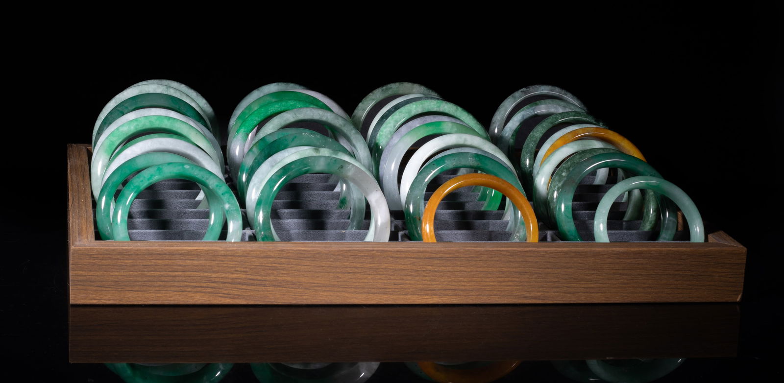 Large Set Chinese Export Jade Bangles: Large set of Chinese jade bangles, with tray. Size varies.