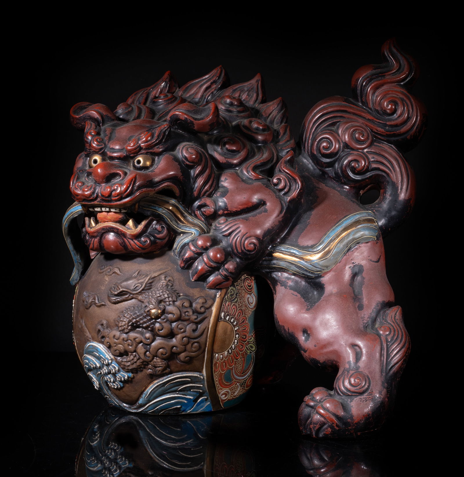 Large Japanese Kutani Ware Foo-dog Sculpture (1 of 15)