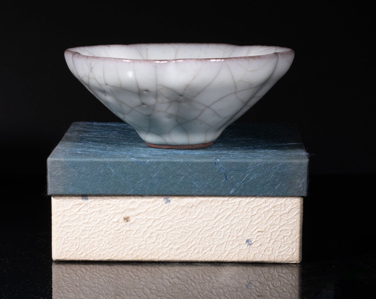 Chinese Crackle Glazed Porcelain Tea Bowl (1 of 10)