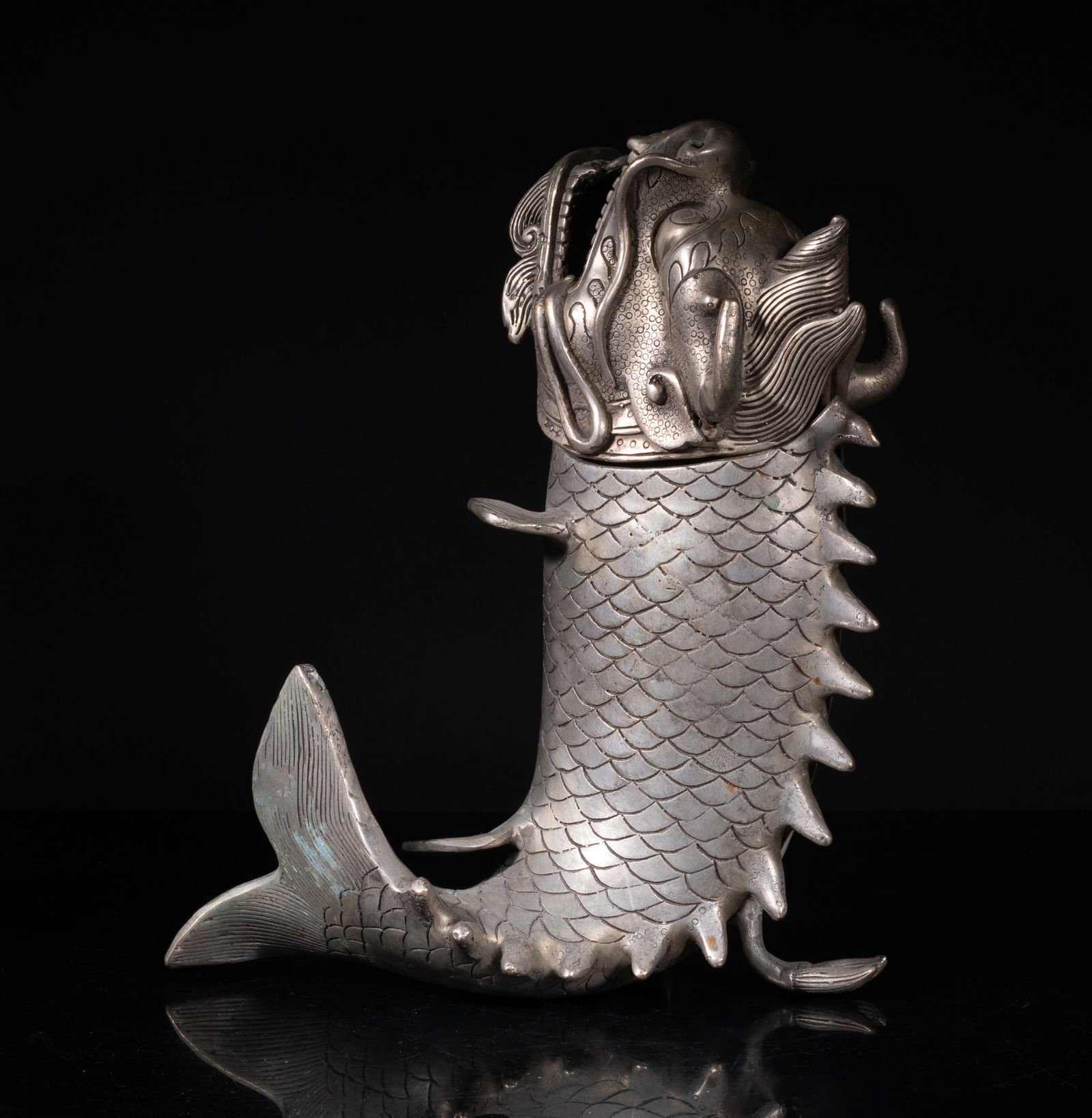 Chinese Silver Color Beast Vase (1 of 15)