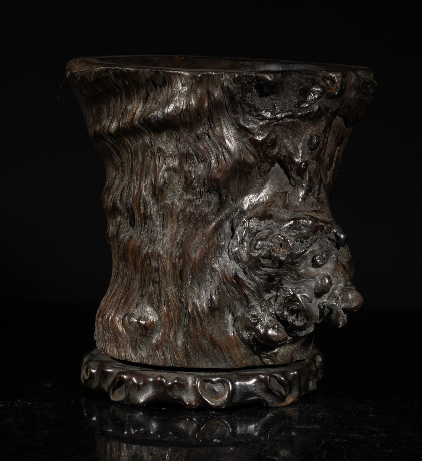 Chinese Root Zitan Wood Brush Pot (1 of 18)