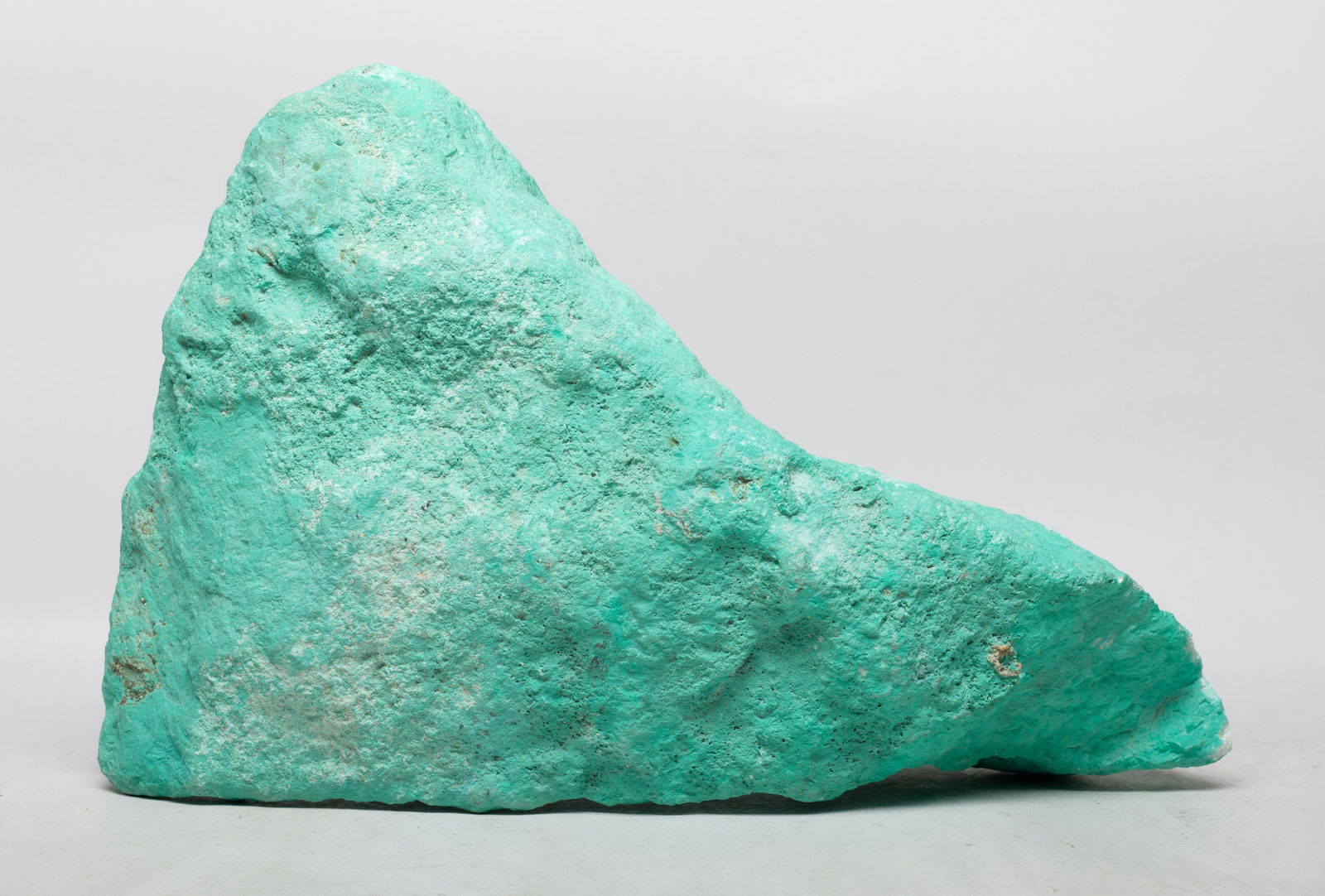 Large Vintage Chinese Export Scholar Stone: Large collectible Chinese scholar stone sculpture. Approx. 12.5*8*4 inch.