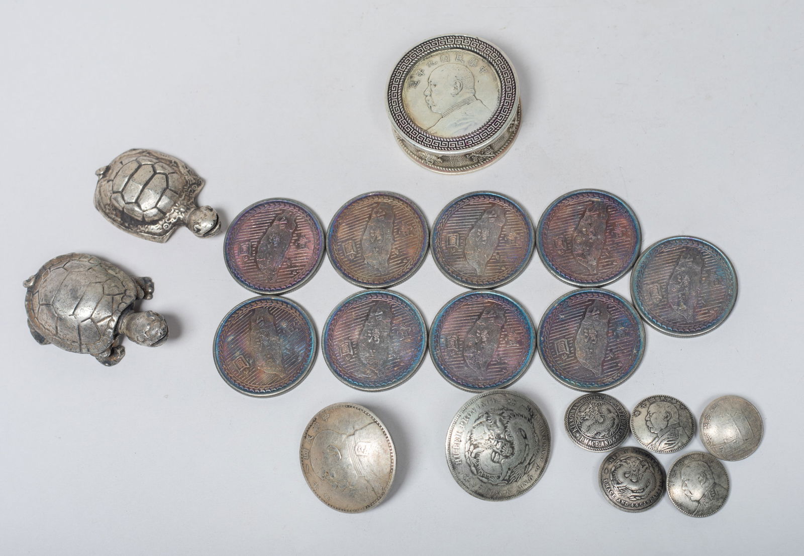 Estate Set Chinese Fengshui Coins, Ink Box: Collection of Chinese Fengshui coins, buttons, turtle sculptures, and an ink box. Size varies.