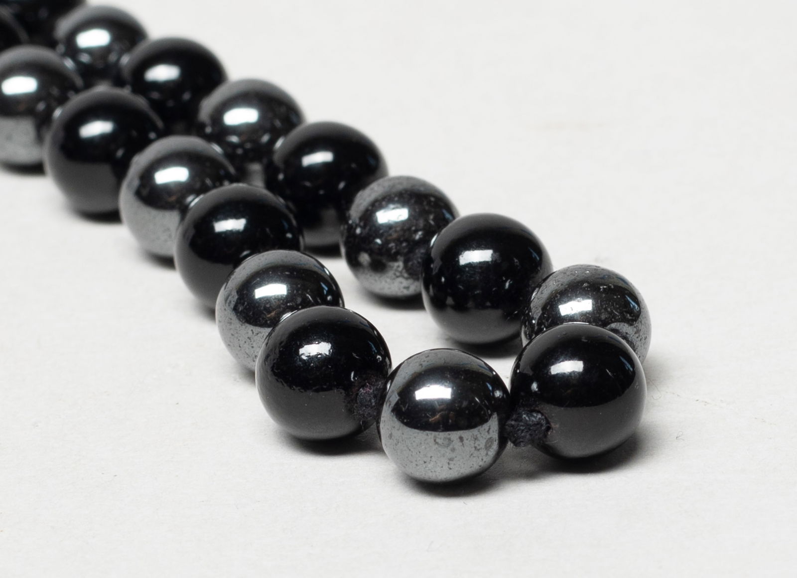 Vintage Designed Hematite Gemstone Necklaces - 12