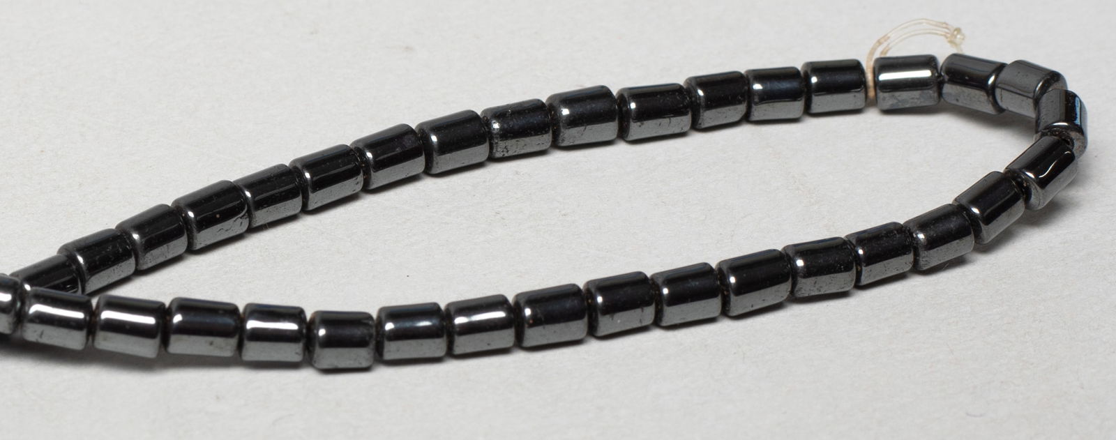 Vintage Designed Hematite Gemstone Necklaces - 8