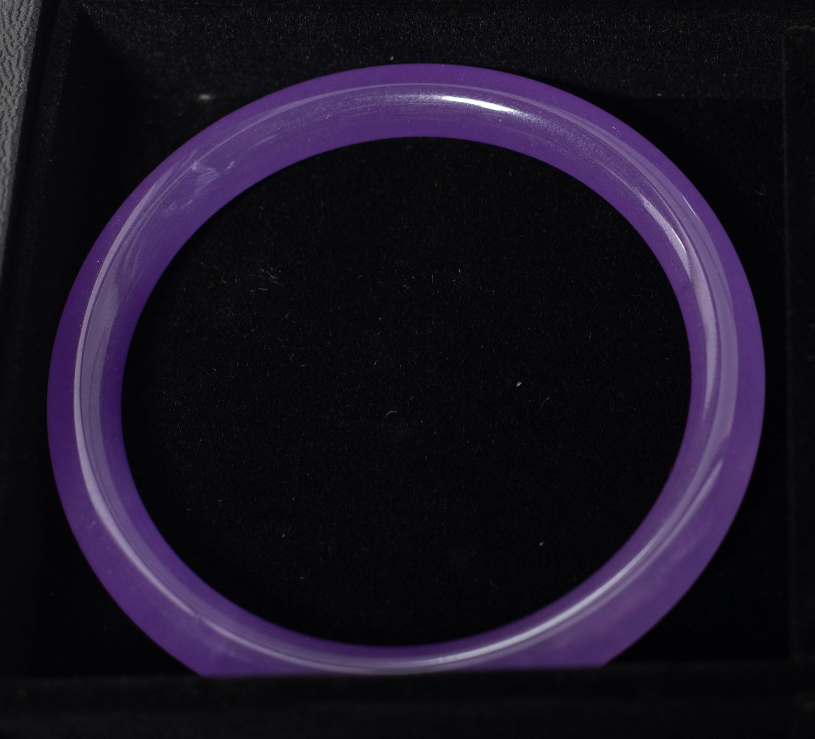 Chinese Export Colored Stone Bangles, Necklaces - 3