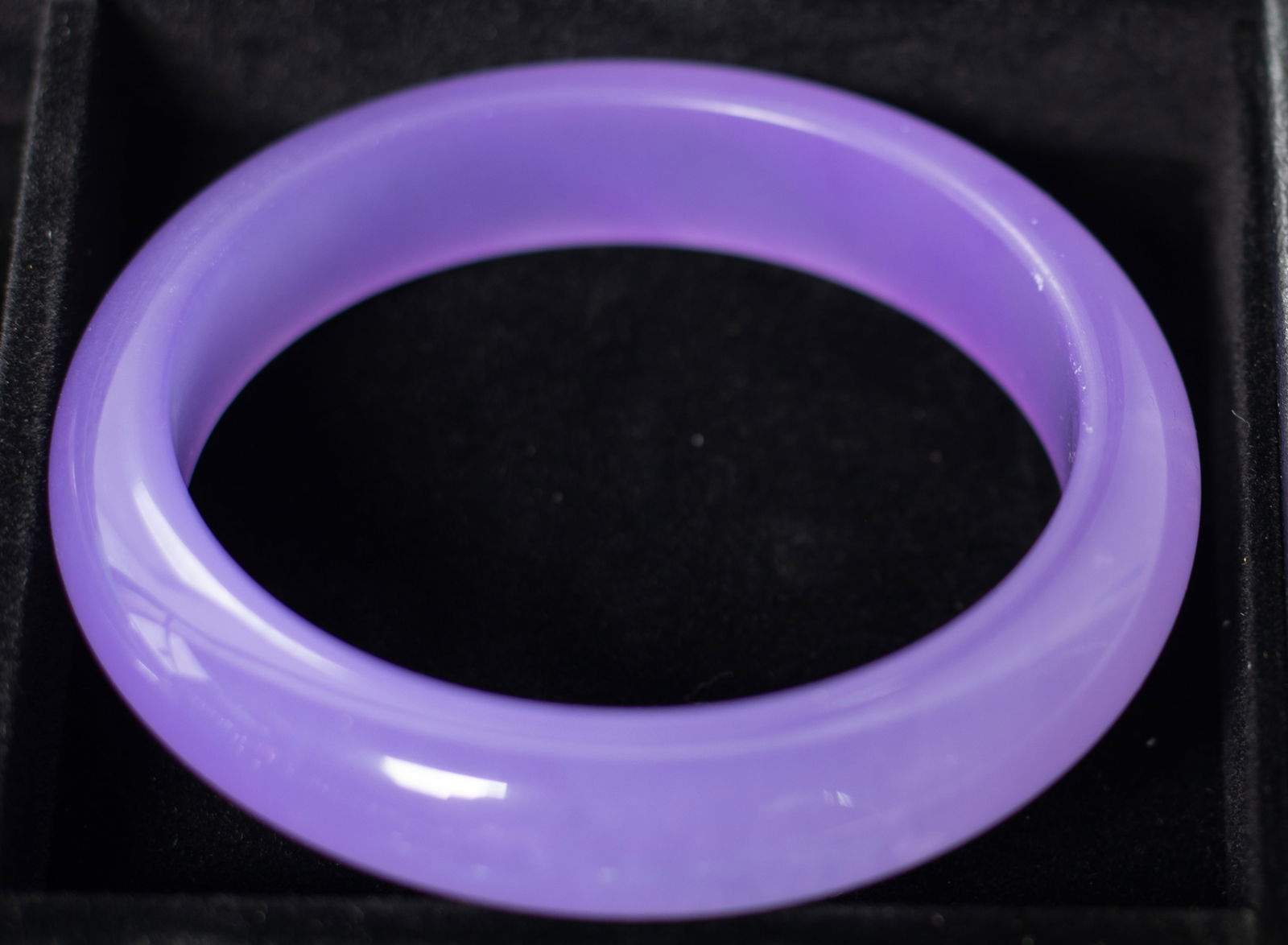 Chinese Export Colored Stone Bangles, Necklaces - 7