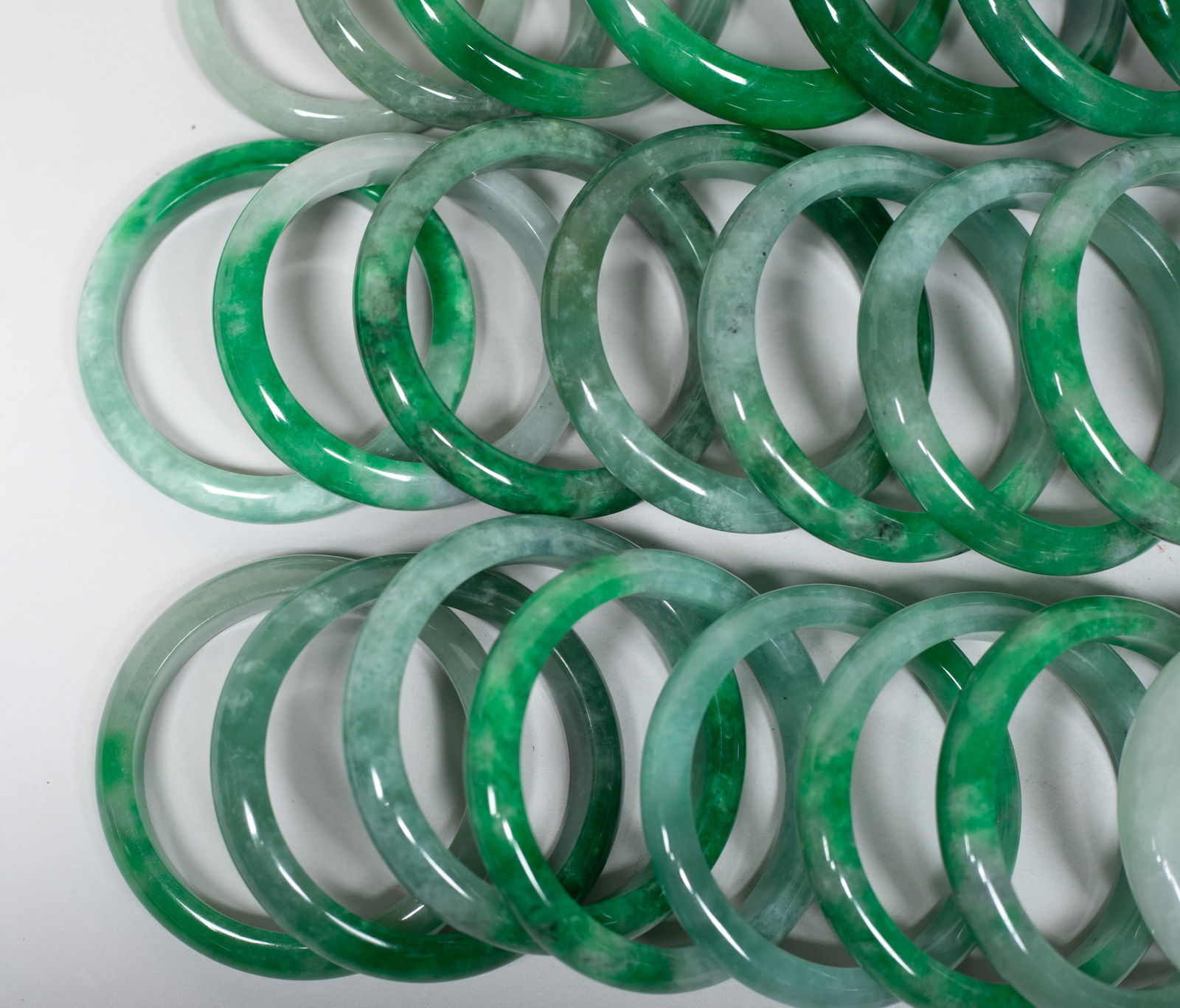 Estate Large Groups Chinese Export Bangles - 7