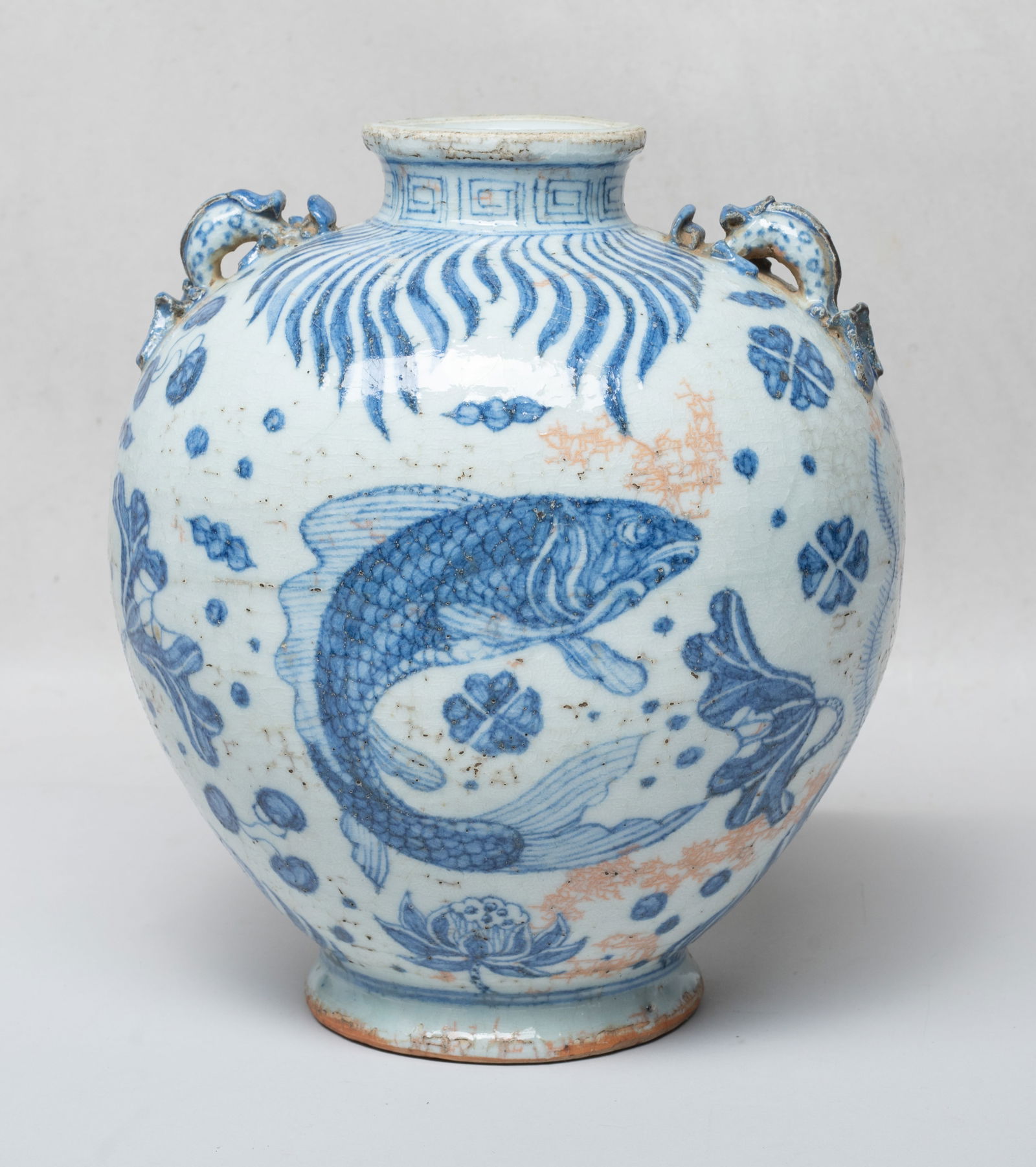 Chinese Shipwreck Type Porcelain Vase (1 of 14)