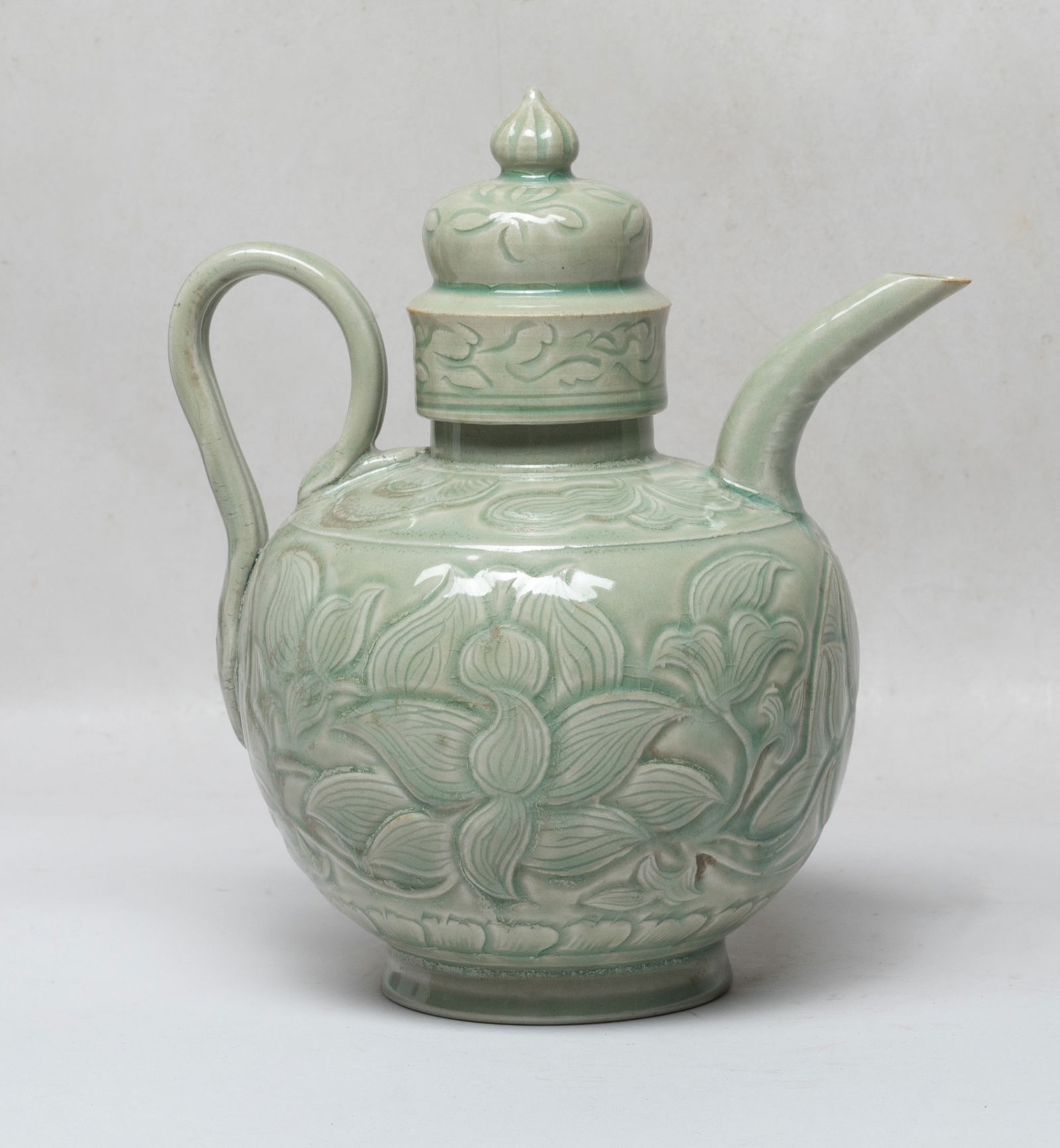 Chinese Yaozhou Ware Porcelain Pot (1 of 14)