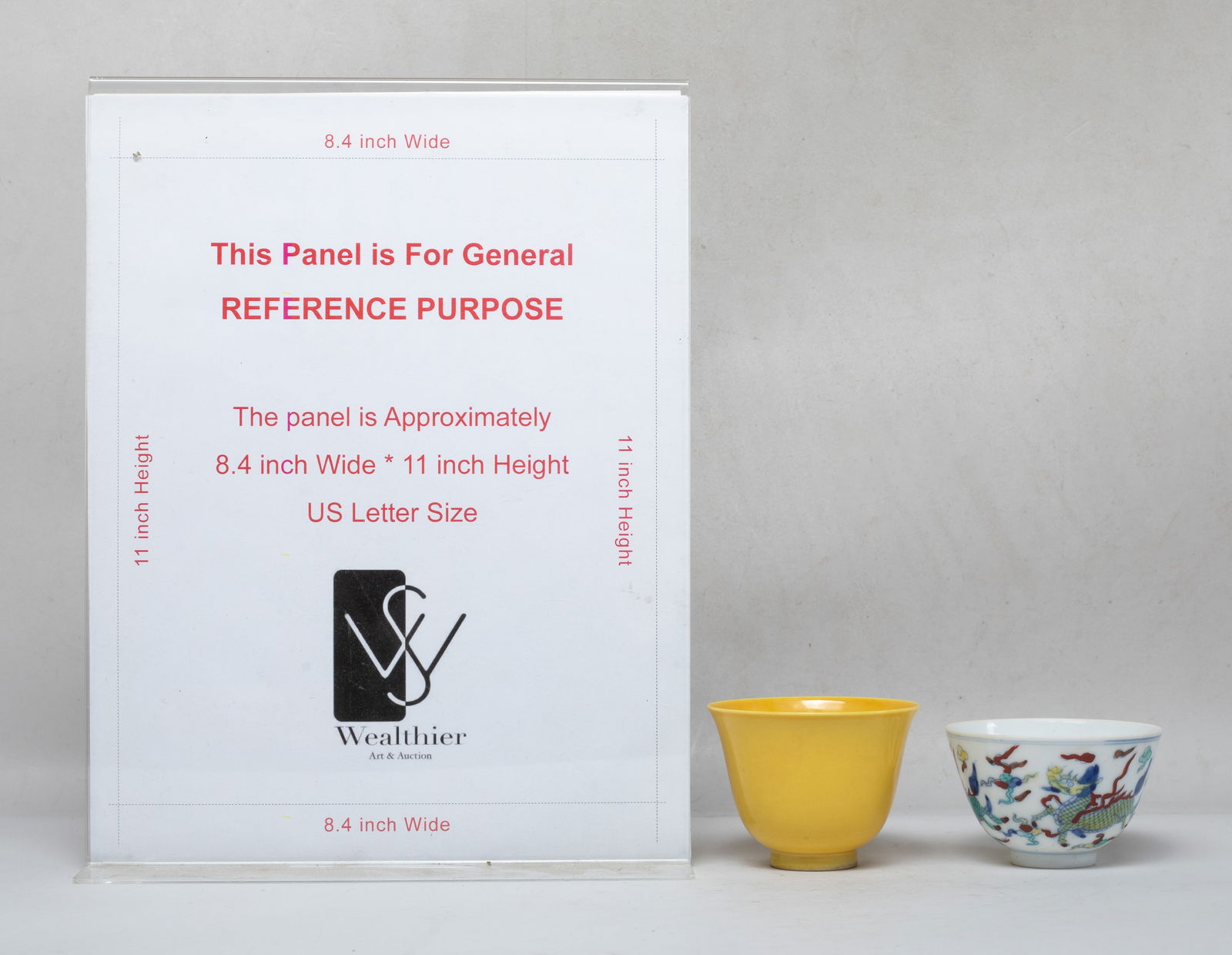 Two Chinese Export Porcelain Tea Cups - 2