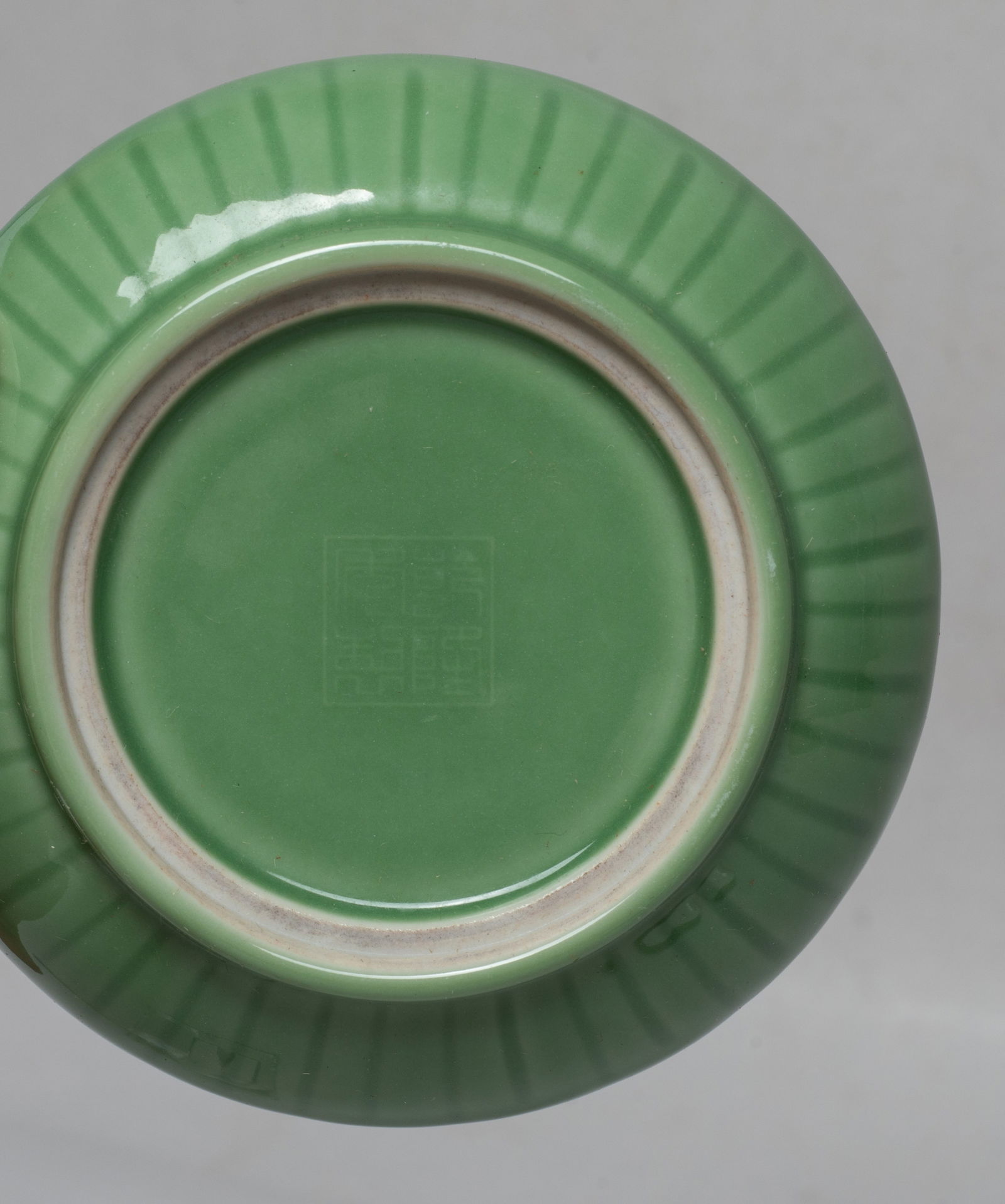 Two Chinese Export Porcelain Ink Boxes - 9