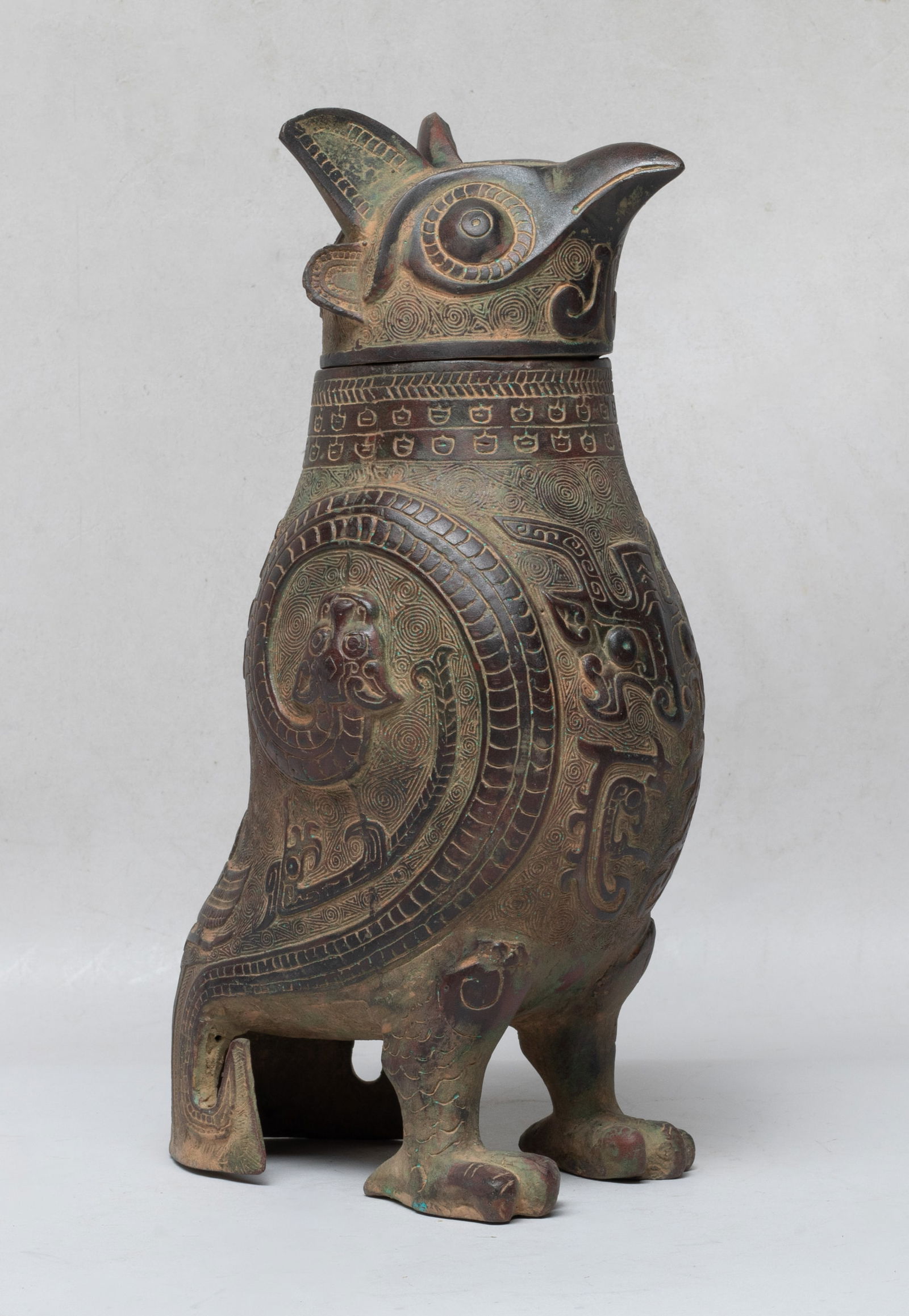 Estate Chinese Export Bronze Covered Vase (1 of 13)