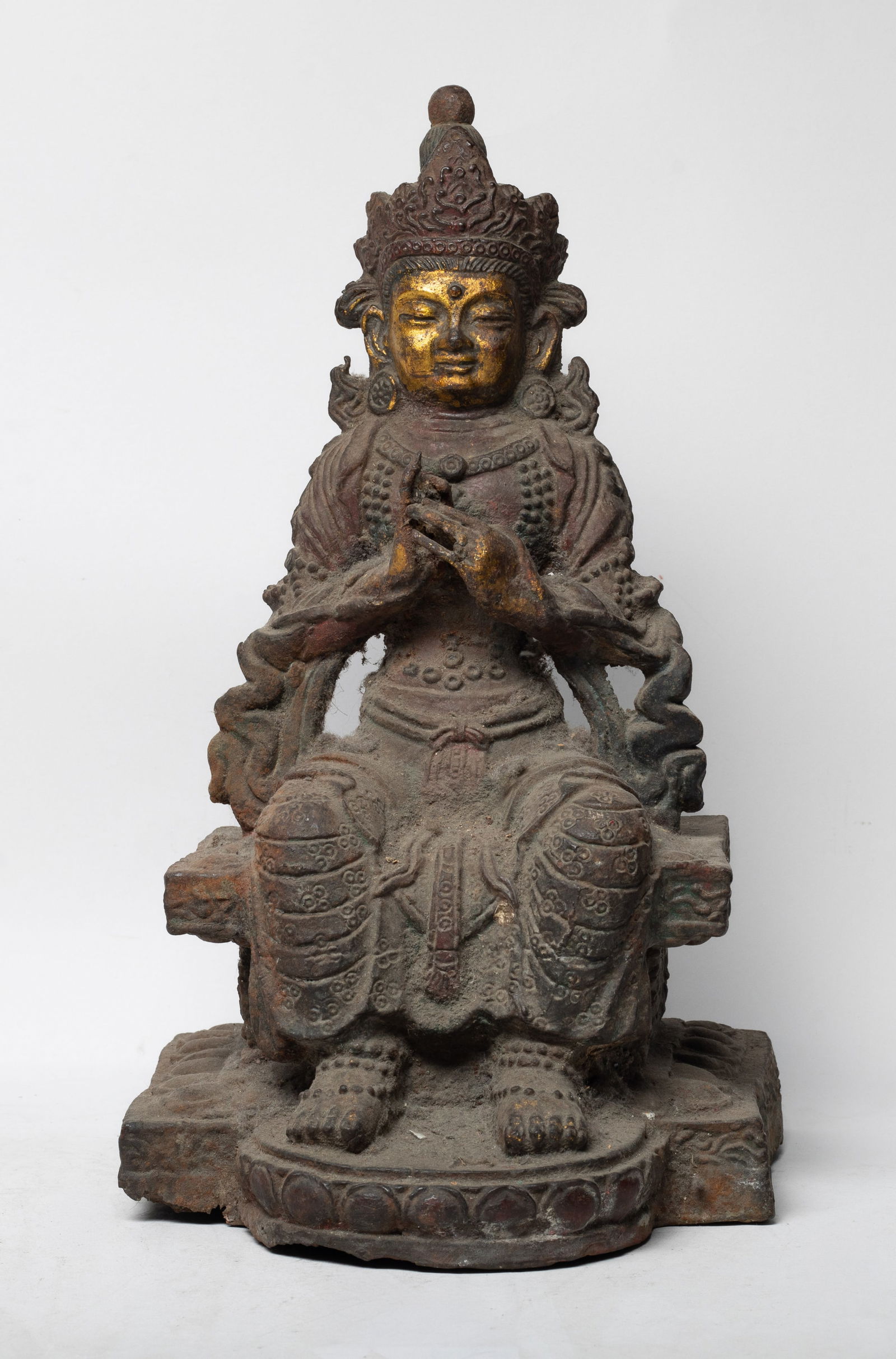 Rare Heavy Korean Bronze Sculpture of Buddha: The Buddha cast seated on a rectangular form plinth, the hands in dharmachakra mudra, the rounded face flanked by elaborate diadema, with serene expression. Approx. 13.9*8.1*8 inch.