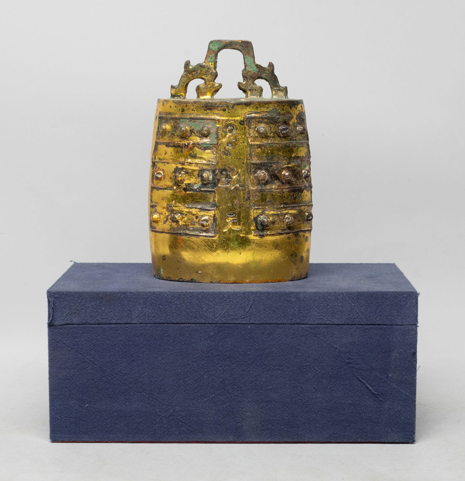 Estate Chinese Gilt Bronze Bell w/ Box (1 of 10)
