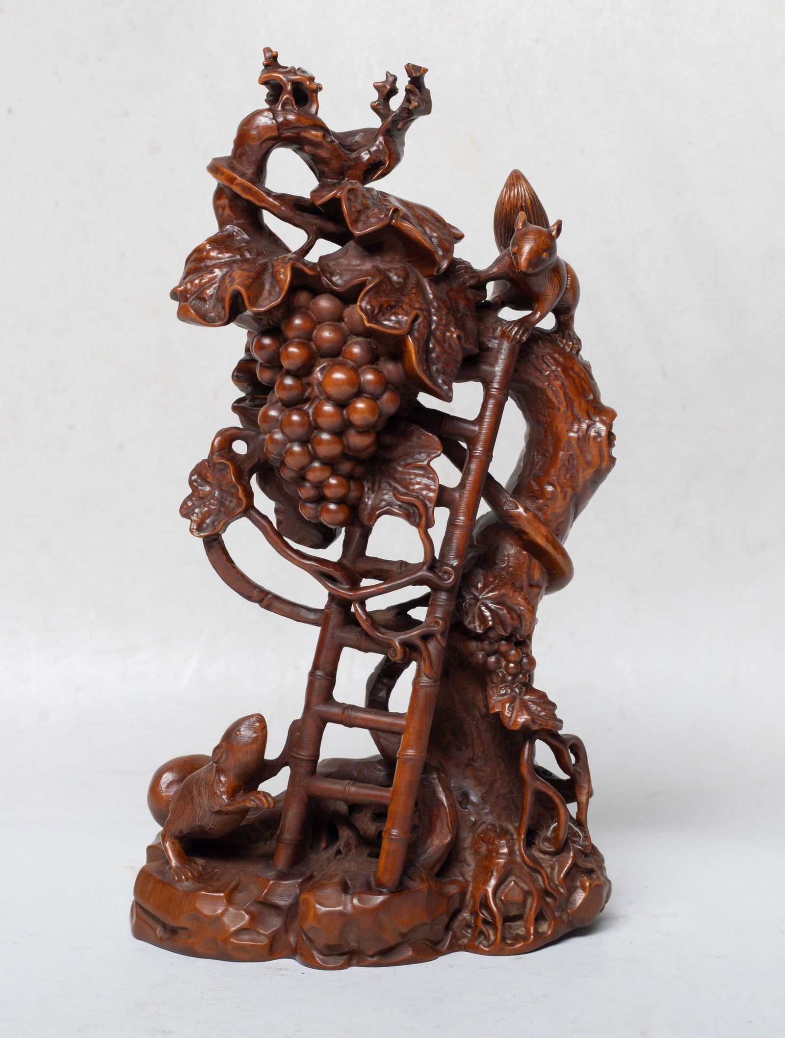 Vintage Chinese Export Wood Table Sculpture (1 of 13)